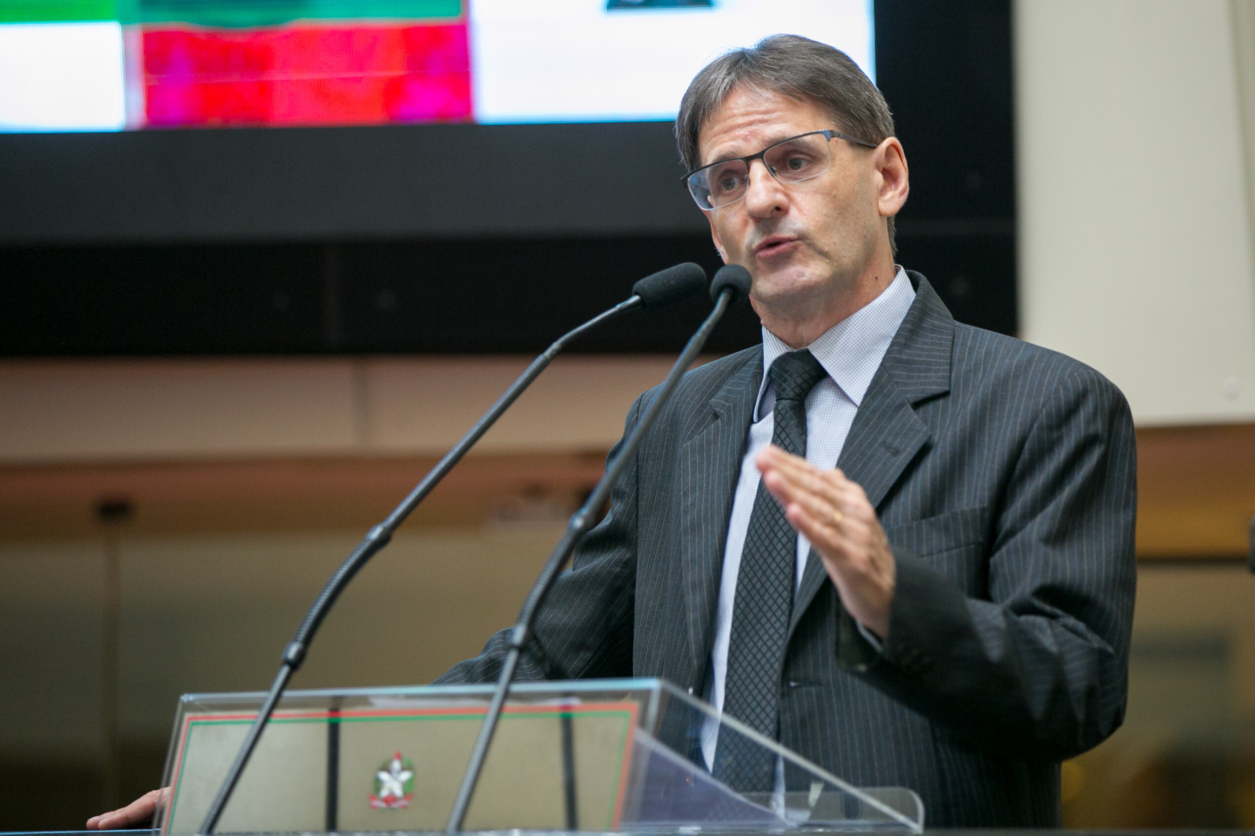 Saretta cobra regularização de benefício pago aos Bombeiros Comunitários