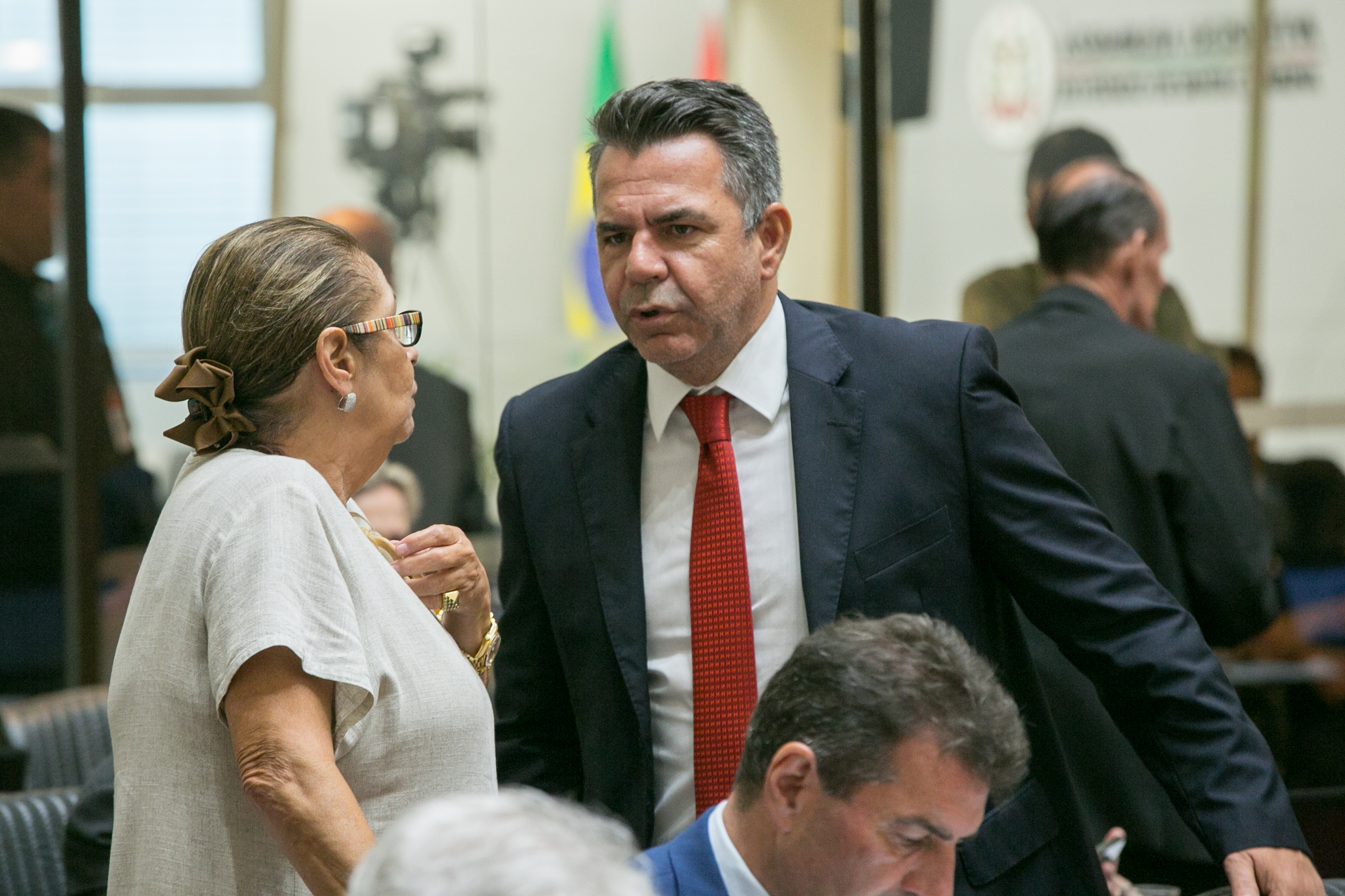 Deputada Ada De Luca (MDB) e 
Deputado Luiz Fernando Vampiro (MDB)