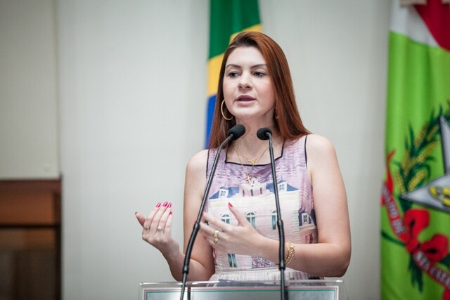 Escola de Guabiruba recebe indicação para reformas