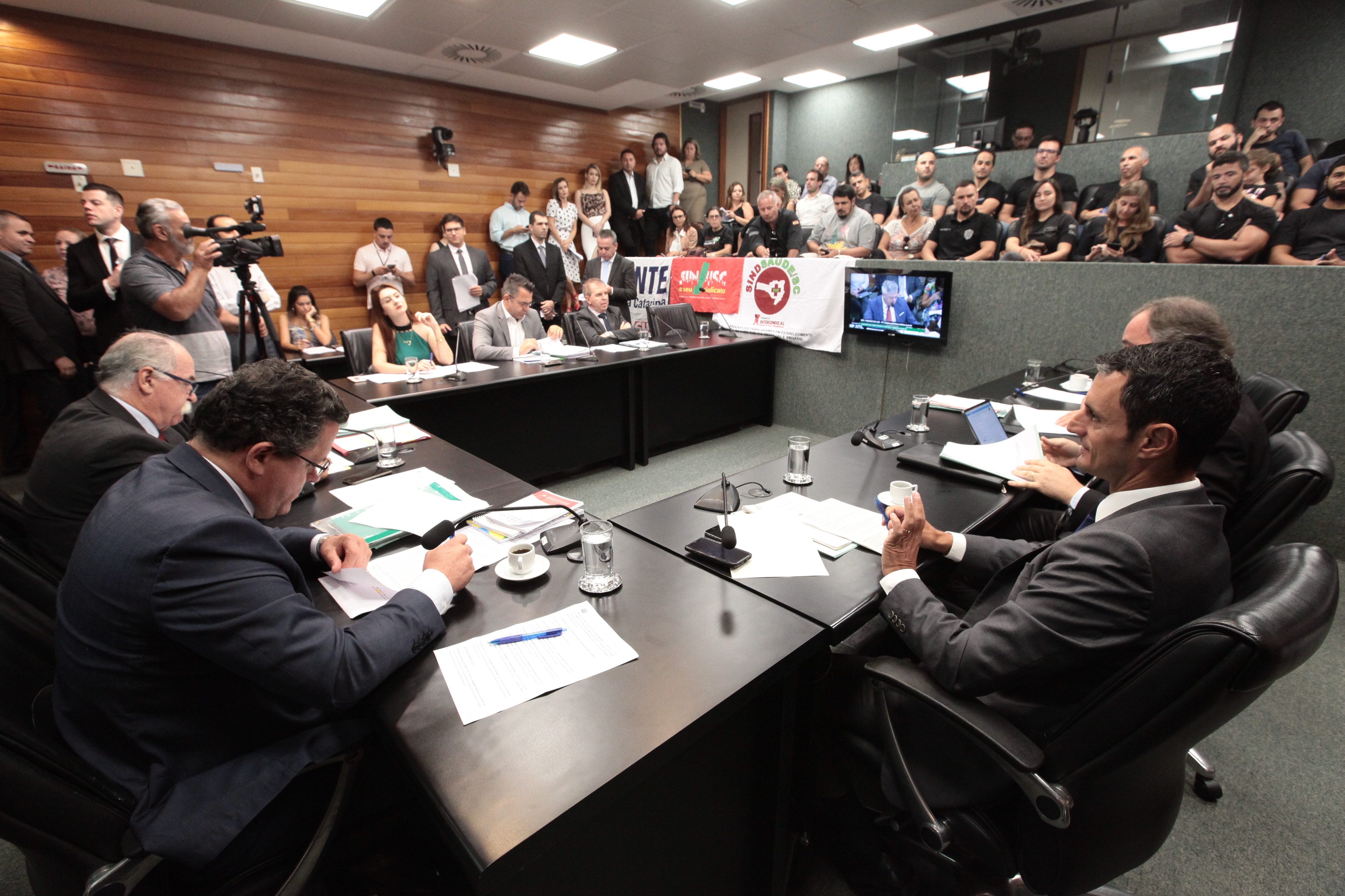 Comissão de Constituição e Justiça