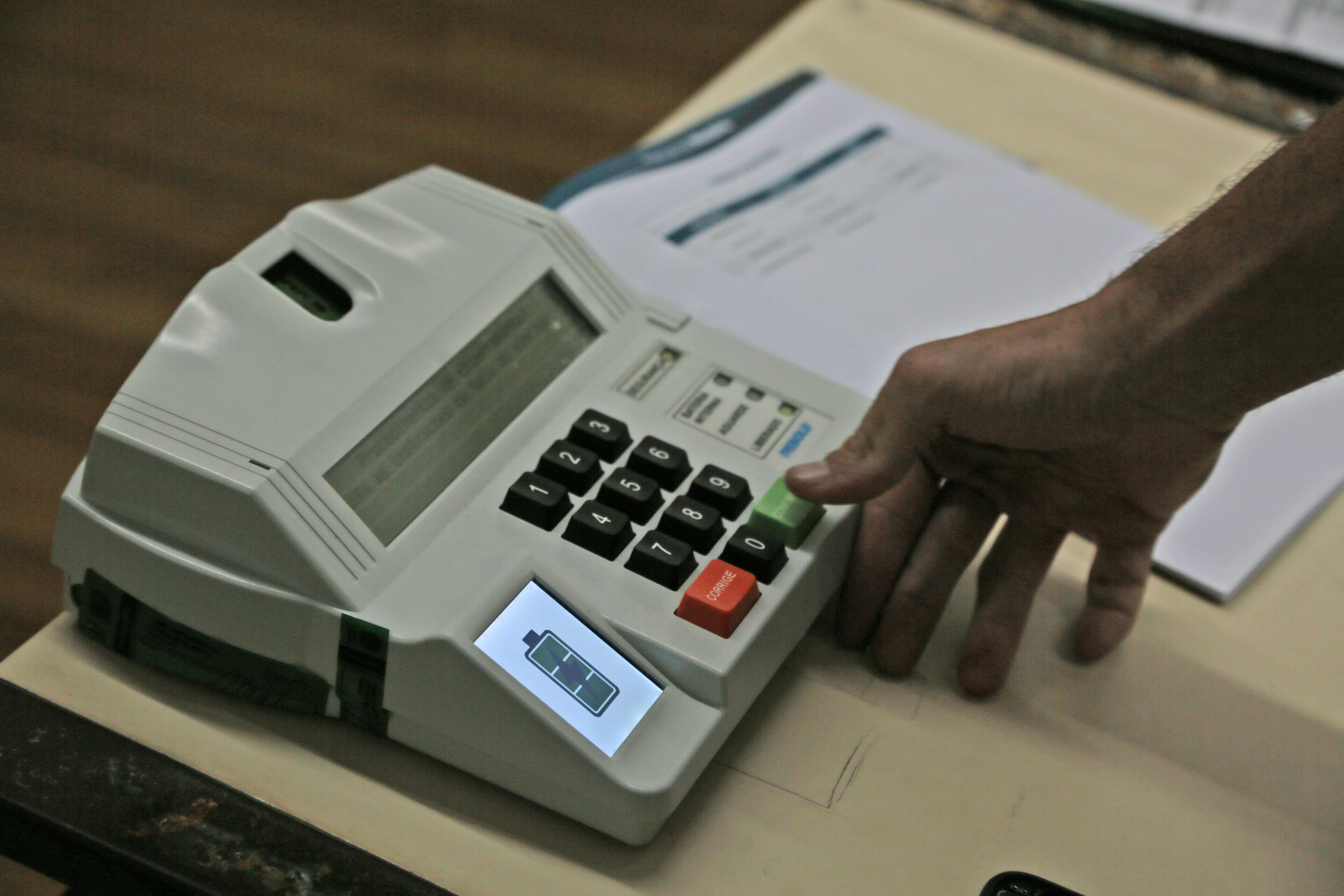 Prazo para regularizar o título de eleitor termina no dia 6 de maio
