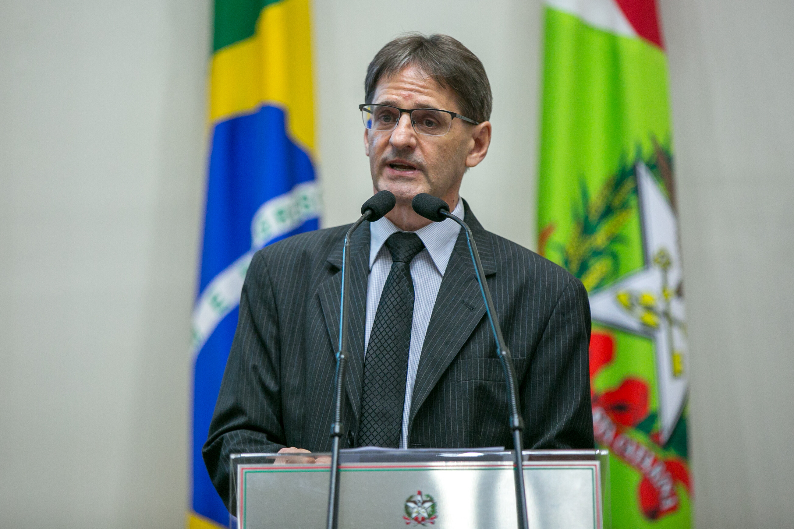 Saretta propõe medidas para ajudar agricultores