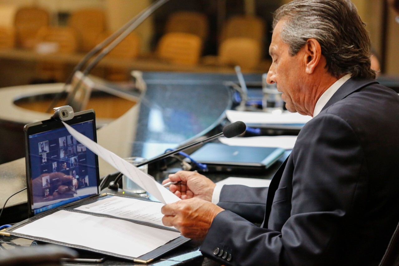 Vetos e projeto sobre empréstimos vão a votação nesta semana
