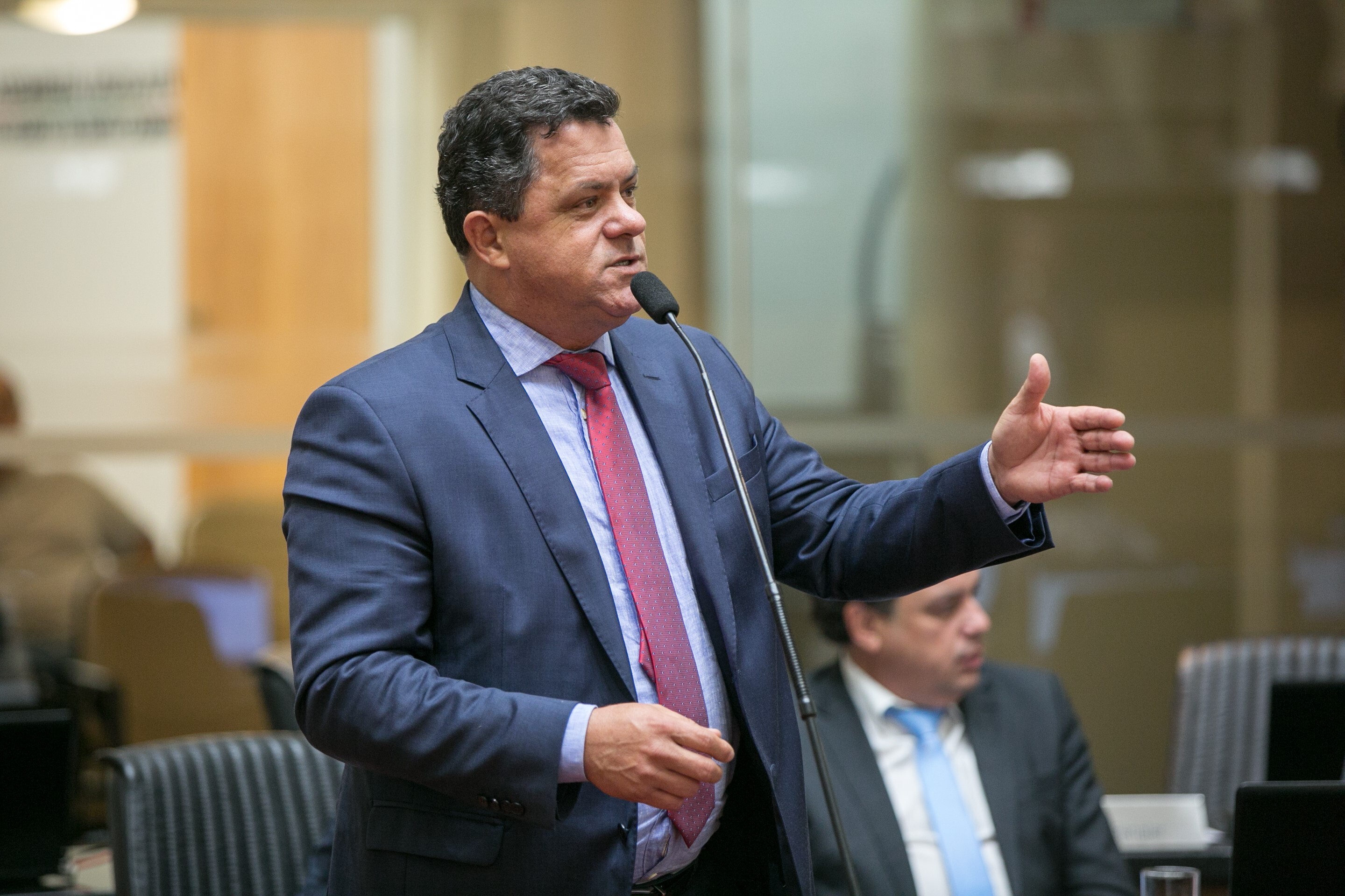 Ivan Naatz pede CPI sobre compra de respiradores “fantasmas”