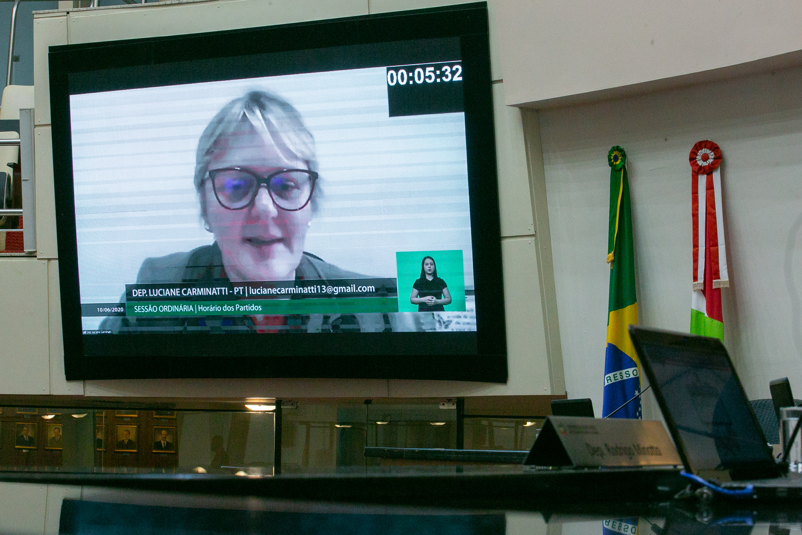 Deputada Luciane Carminatti (PT)