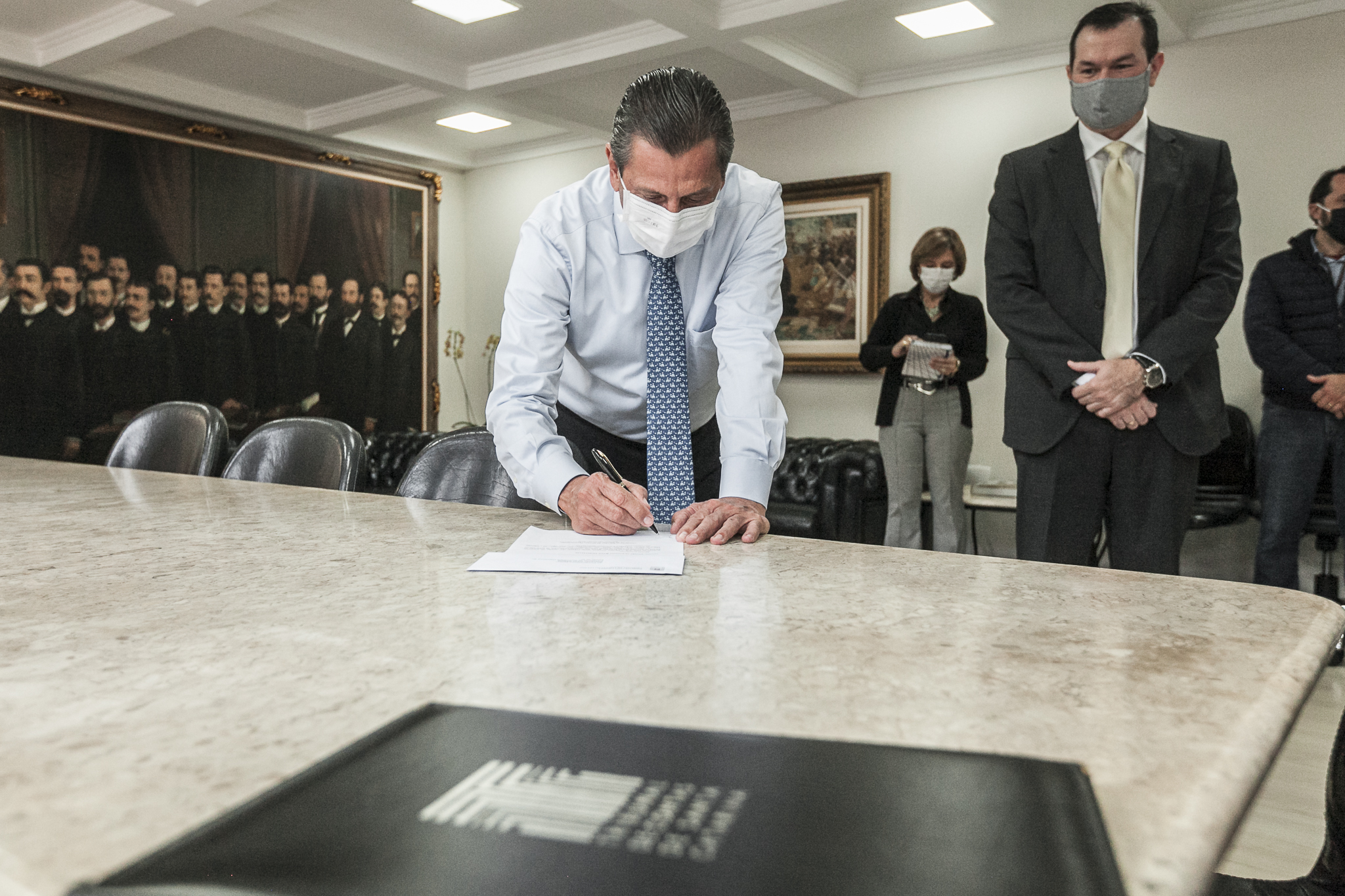 Entrega do Parecer de Contas do Estado