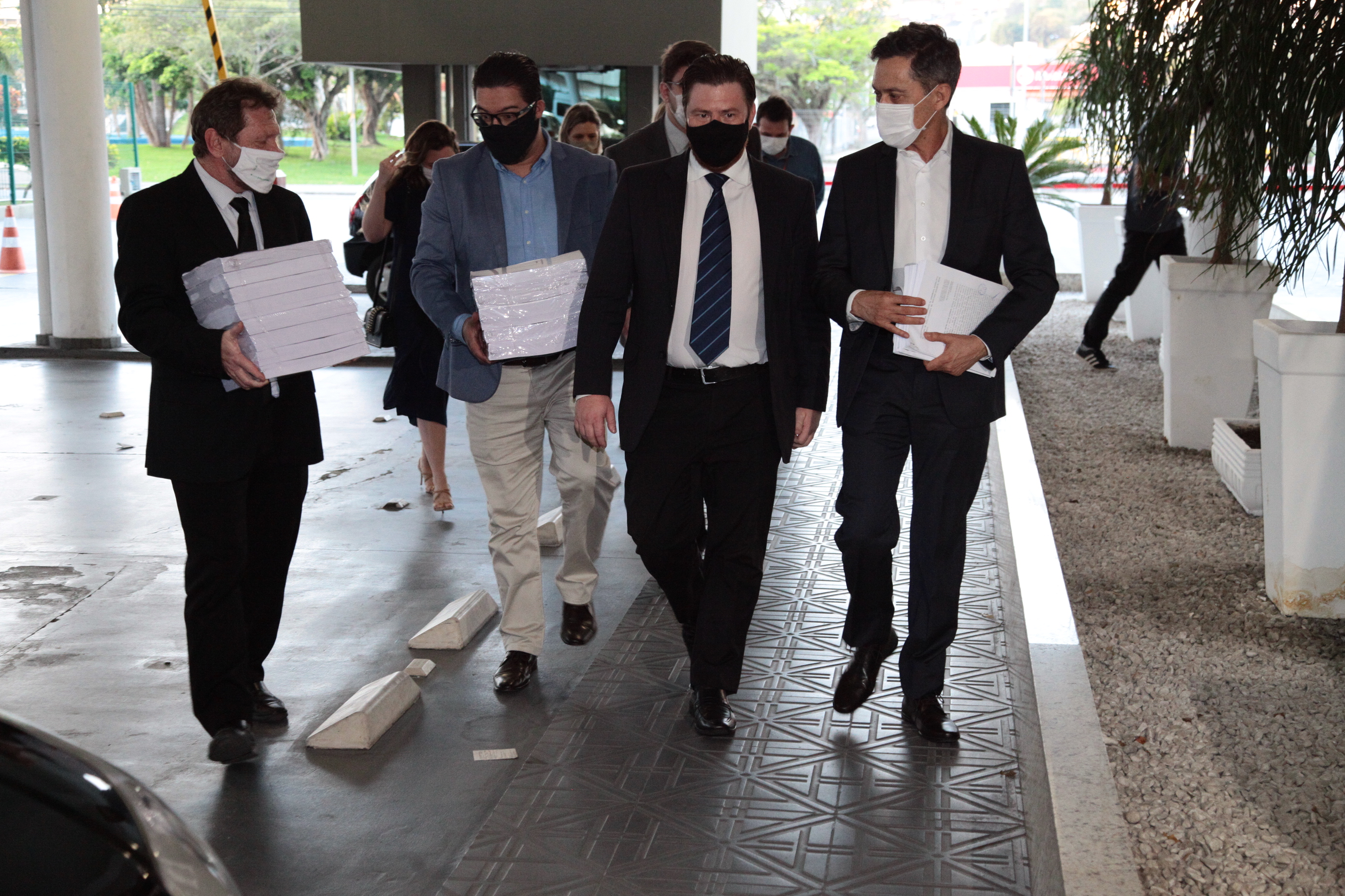 Entrega de Pedido de impeachment do Governador e Vice-governadora