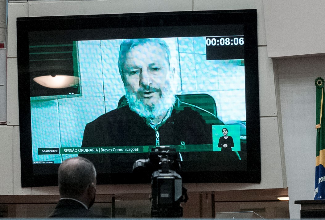 Padre Pedro comemora aprovação de auxílio à agricultura familiar