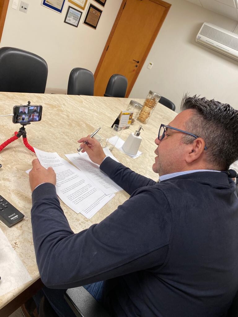 Deputado Luiz Fernando Vampiro