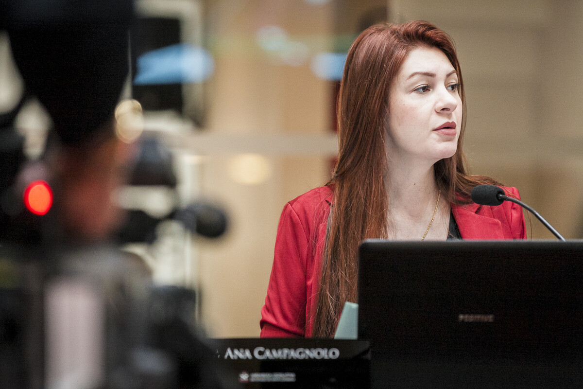Deputada Ana Campagnolo