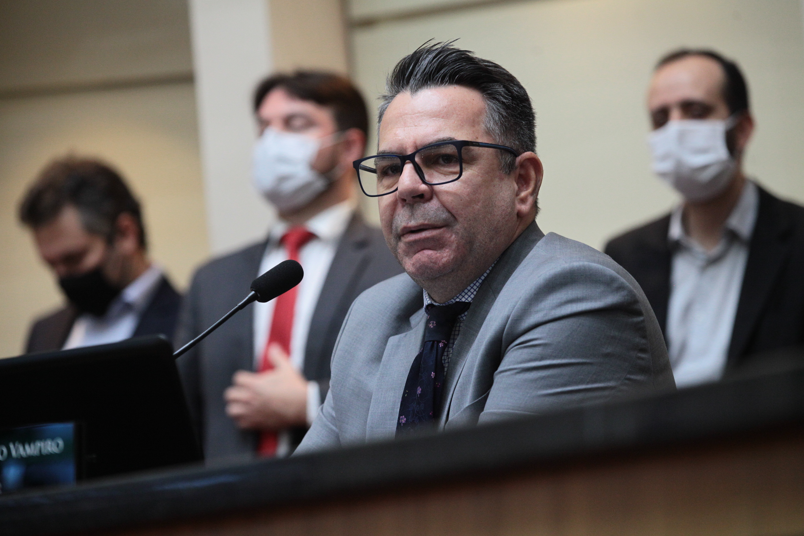 Comissão Especial de Impeachment - Leitura e Votação do Relatório - Deputado Luiz Fernando Vampiro  (MDB)
