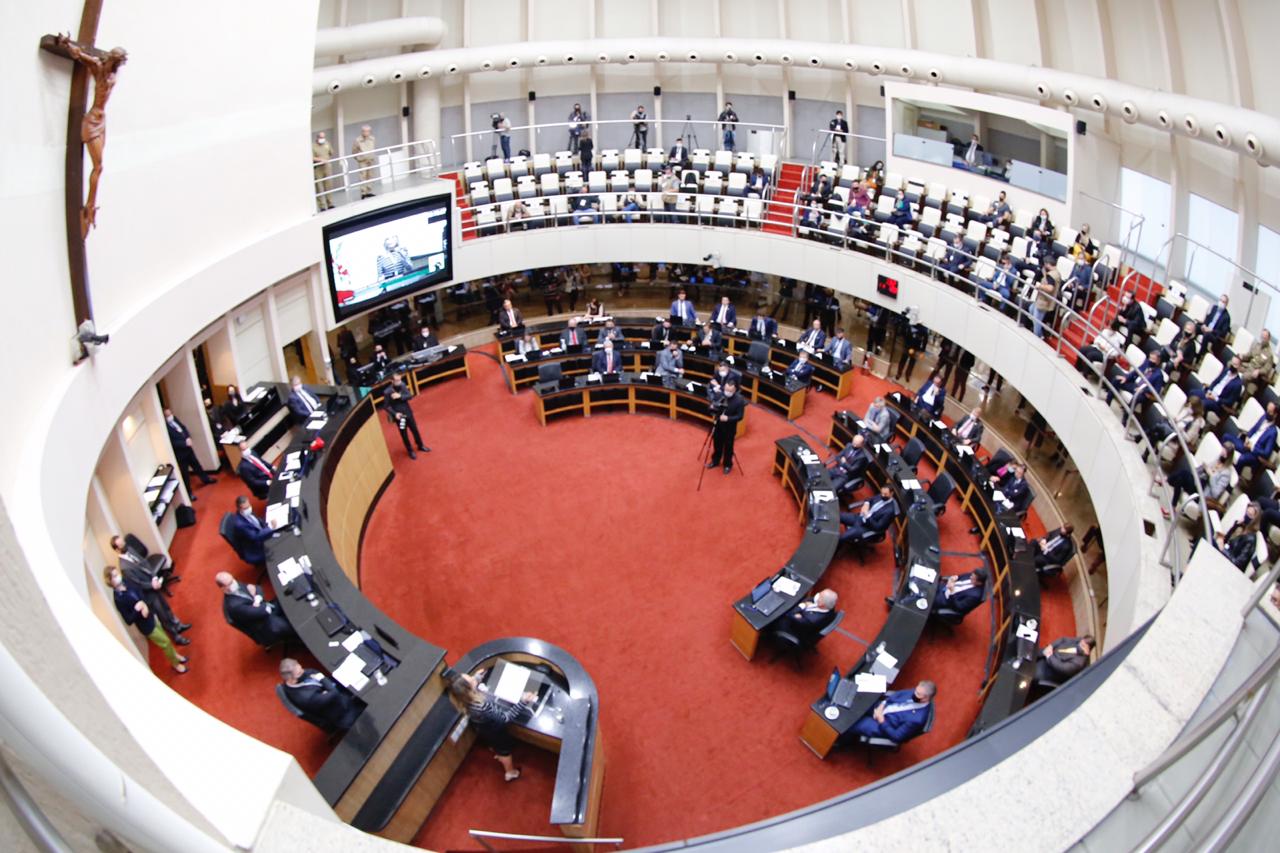 SESSÃO EXTRAORDINÁRIA – Impeachment