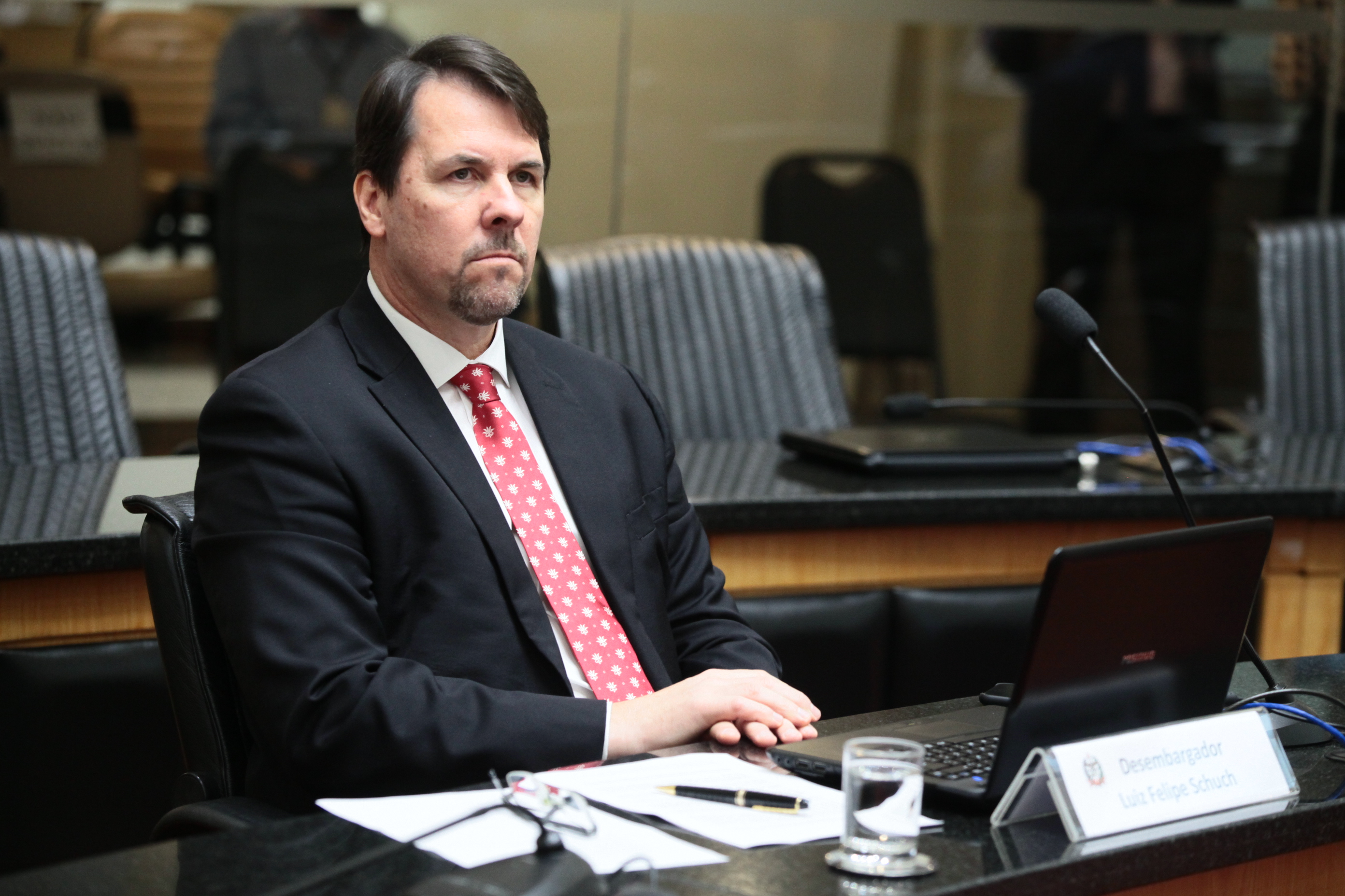 Tribunal Especial de Julgamento do Impeachment - Desembargador Luis Felipe Schuch