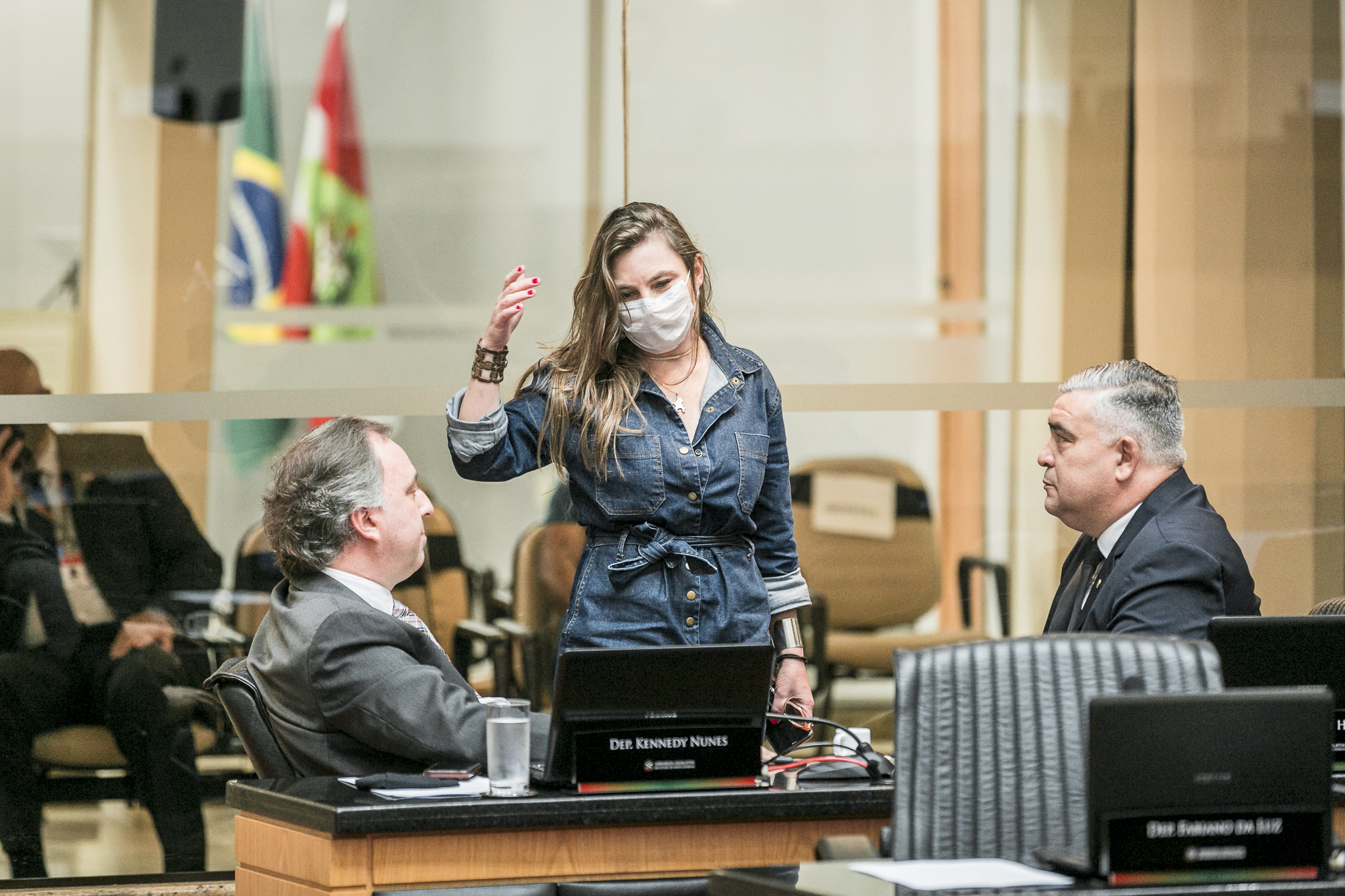 Deputada Ana Paula da Silva (PDT), Deputado Sargento Lima(PSL) e Deputado Kennedy Nunes (PSD)