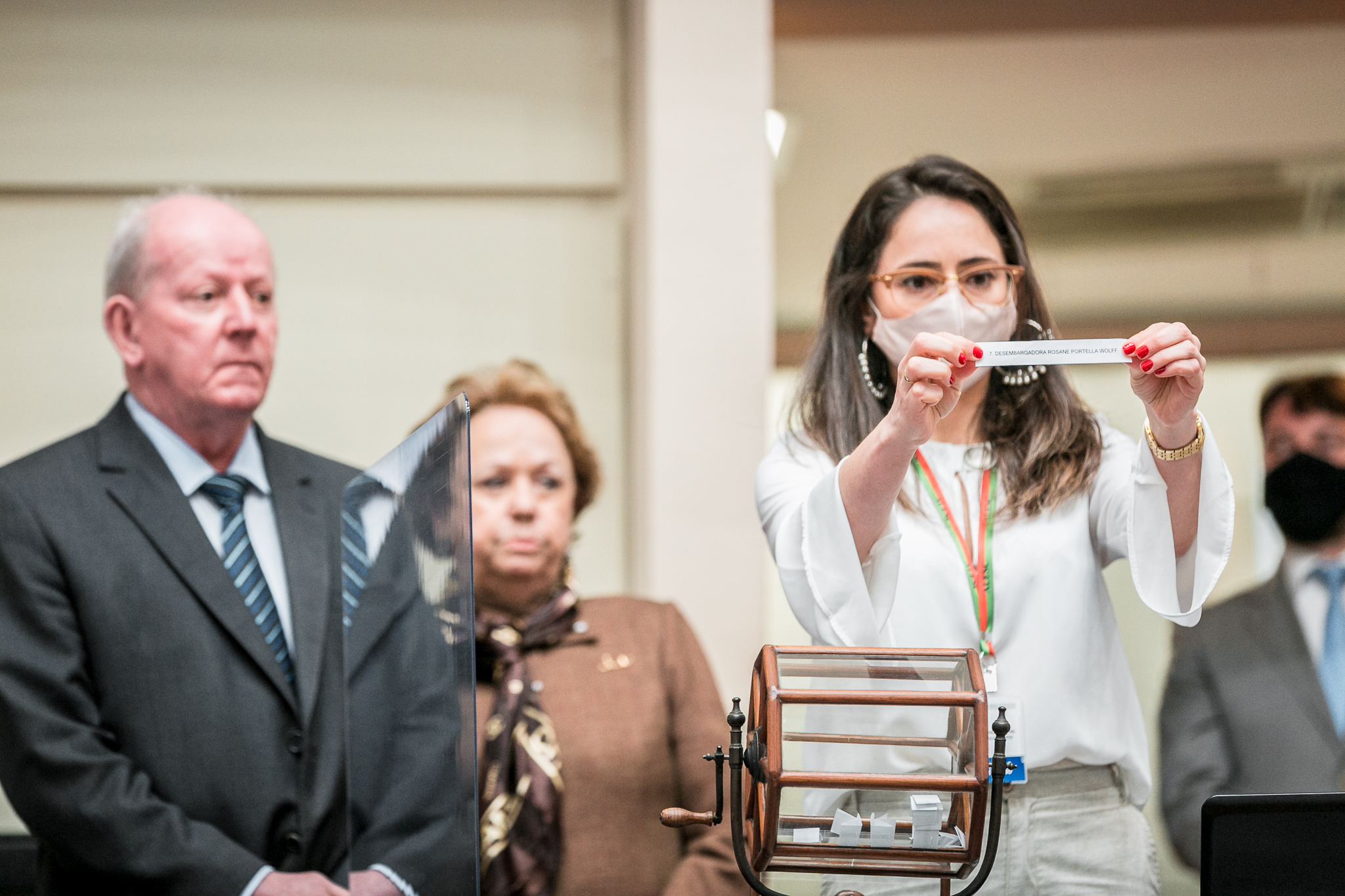 Desembargador Ricardo Roesler, Deputado Marcos Vieira (PSDB) e Desembargadora Sonia Maria Schmitz