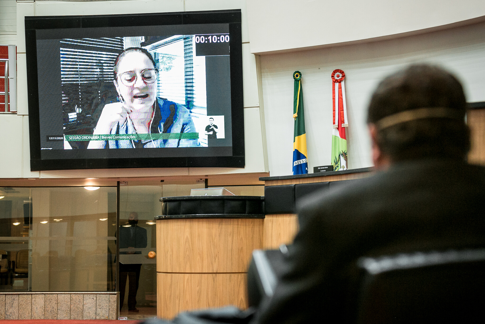Deputada Marlene Fengler na sessão ordinária virtual