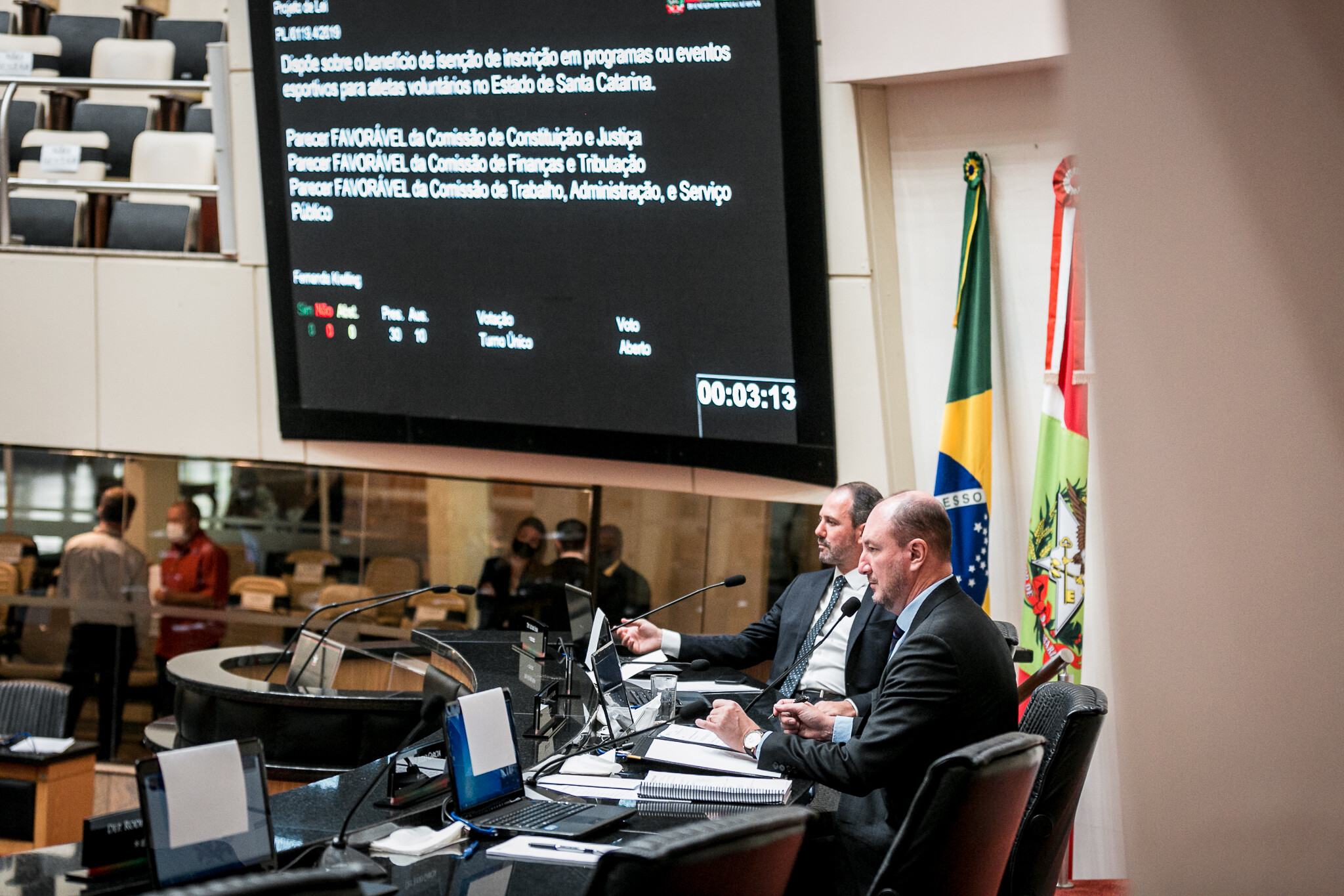 Deputados aprovam três projetos relacionados a pessoas com deficiência