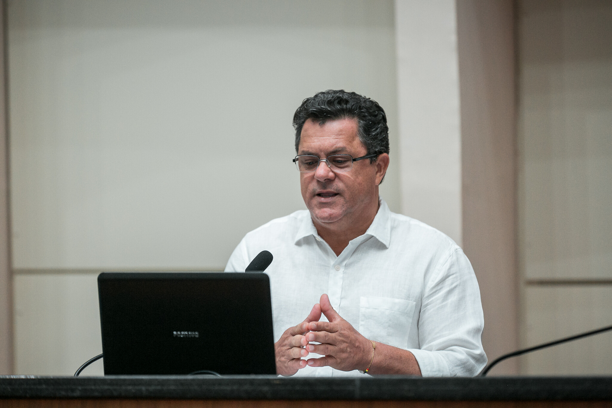 Presidente da Comissão de Turismo e Meio Ambiente, deputado Ivan Naatz coordenou audiência pública