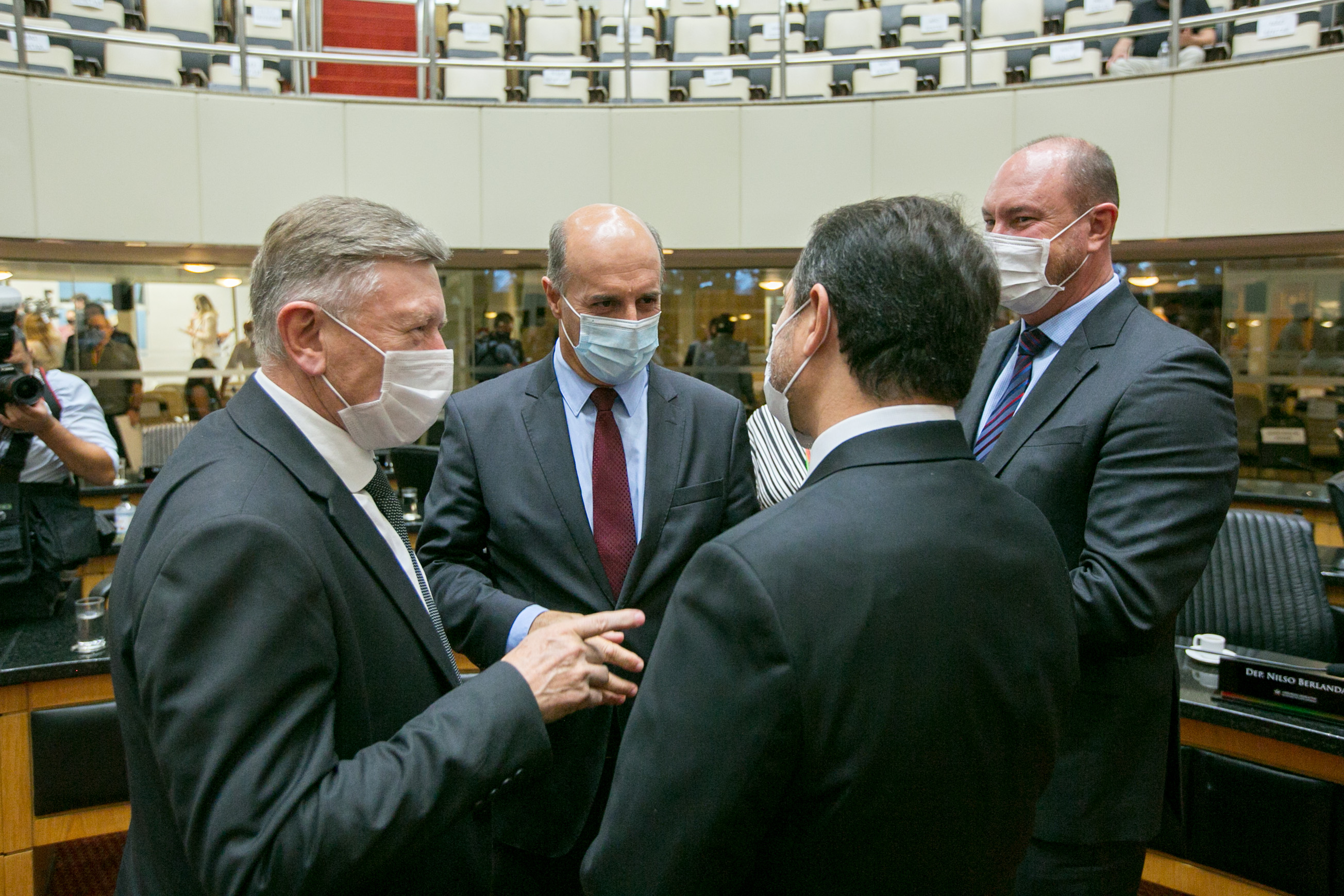 Deputado Milton Hobus (PSD), Deputado José Milton Scheffer (PP), Deputado Mauro de Nadal (MDB) e Governador Carlos Moisés