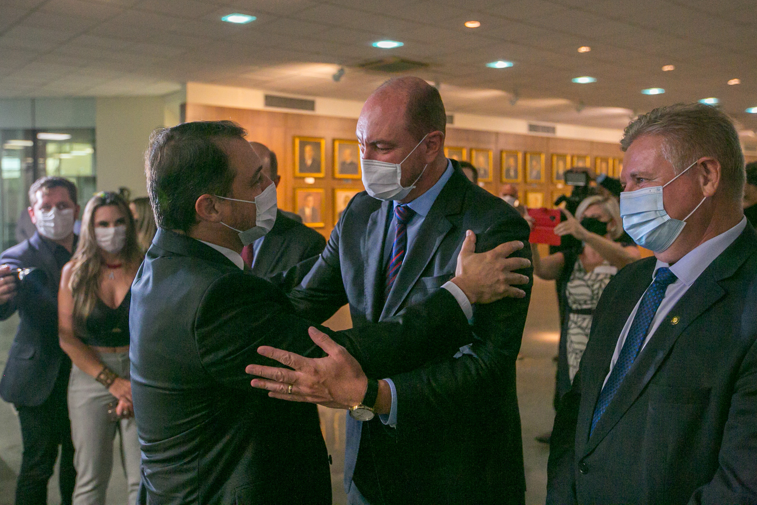 Governador Carlos Moisés e Deputado Mauro de Nadal (MDB)