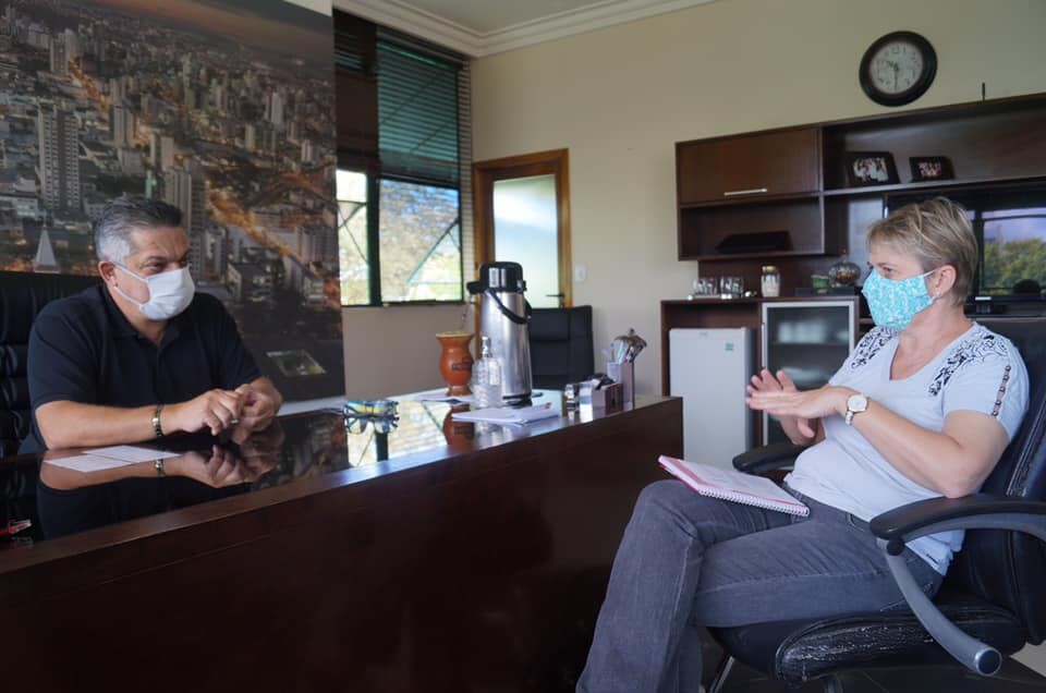 Deputada Luciane Carminatti e o prefeito de Chapecó, João Rodrigues