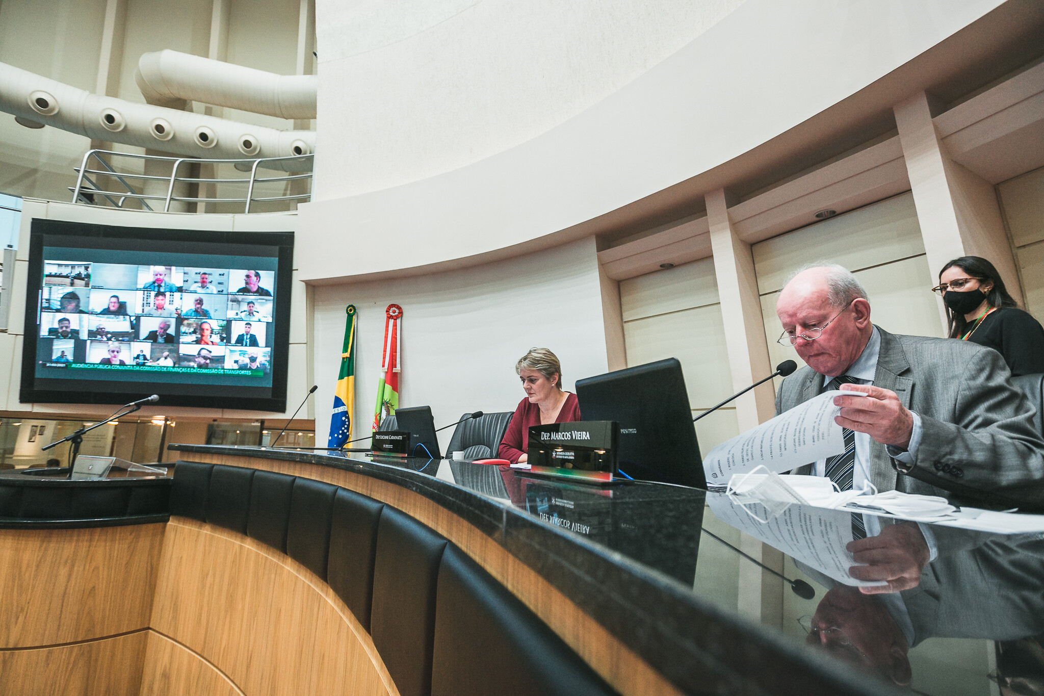 Redução tributária é solução para volta dos voos entre Chapecó e Florianópolis