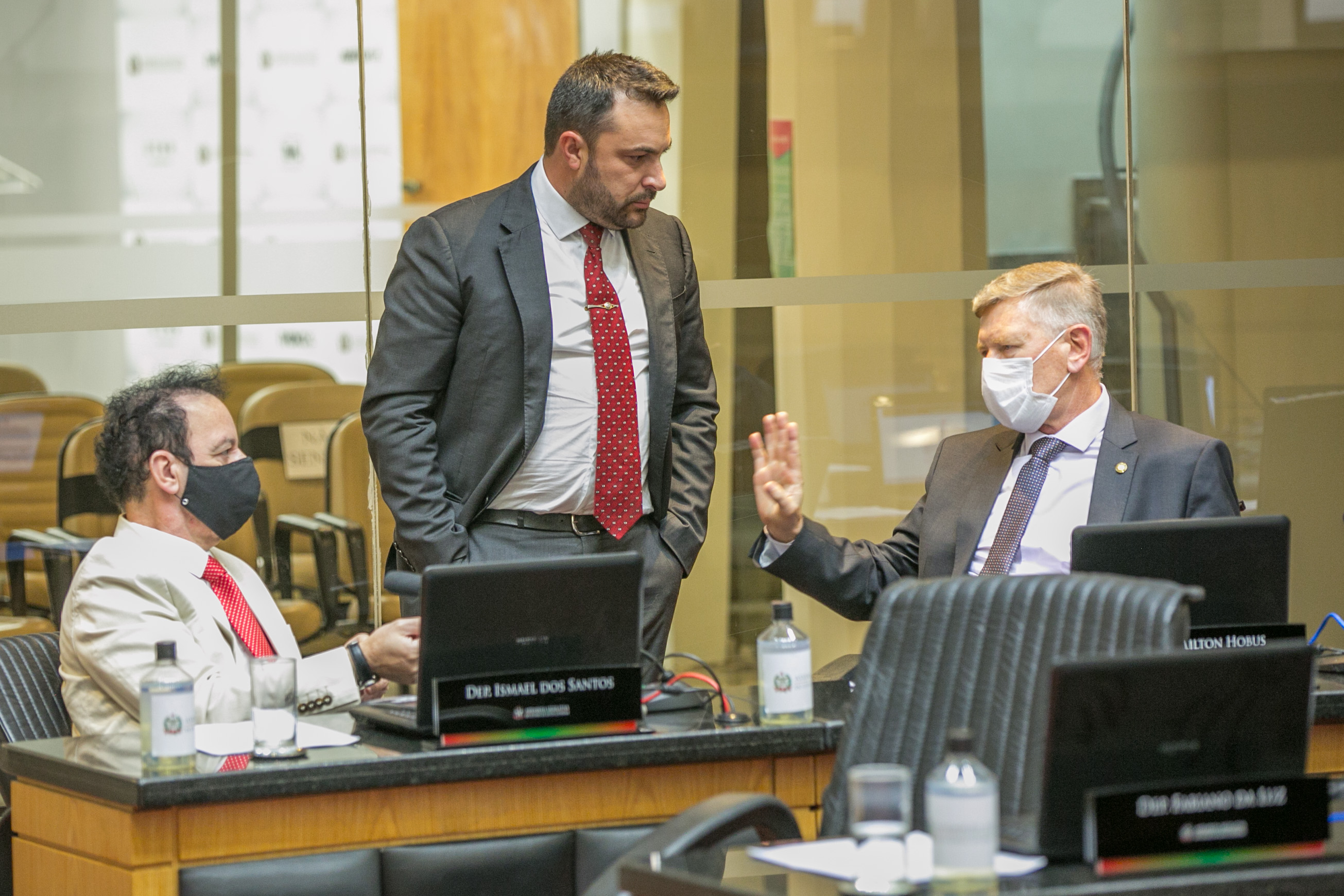 Deputado Ismael dos Santos (PSD), Deputado Marcius Machado (PL) e Deputado Milton Hobus (PSD)