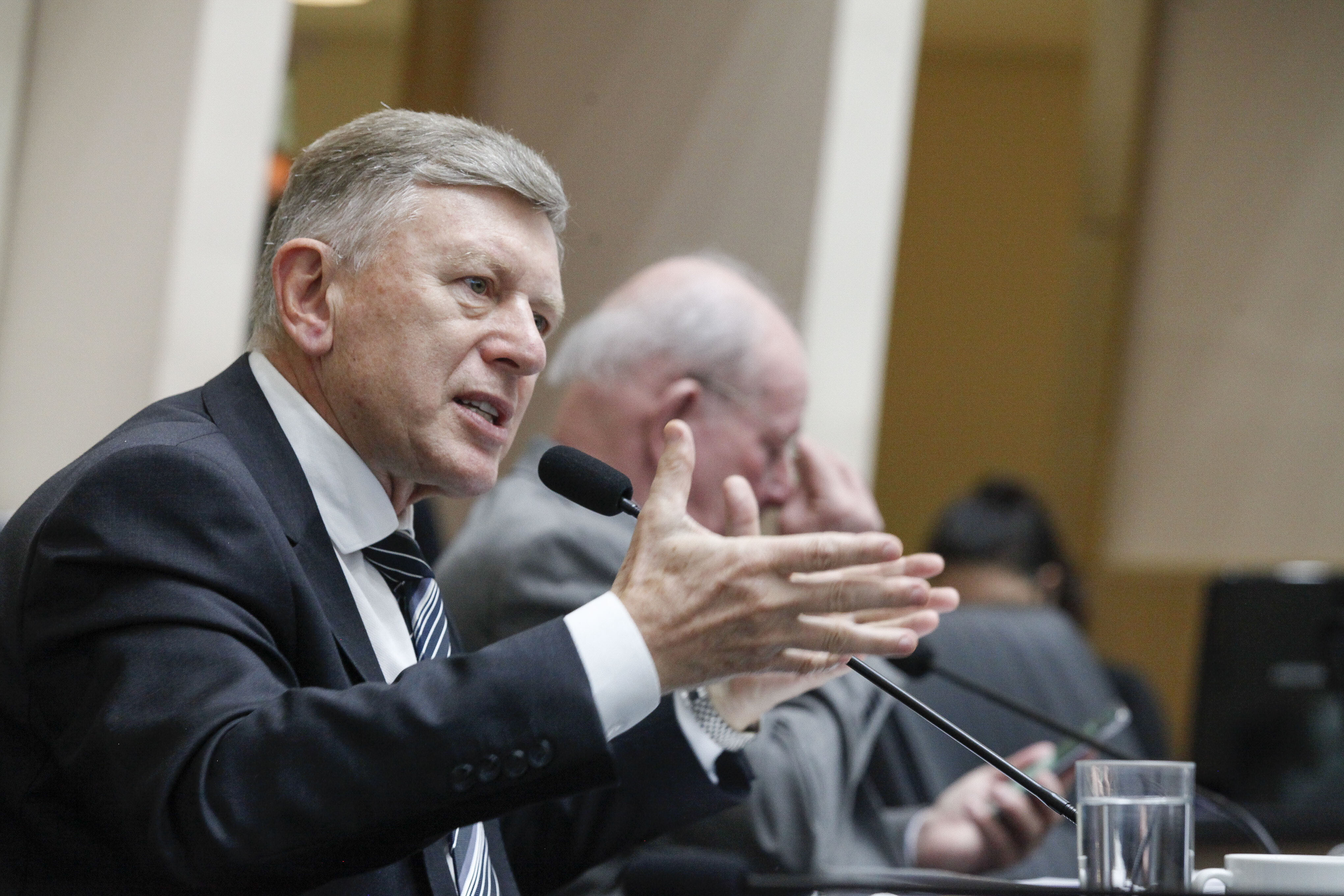 Deputado Milton Hobus