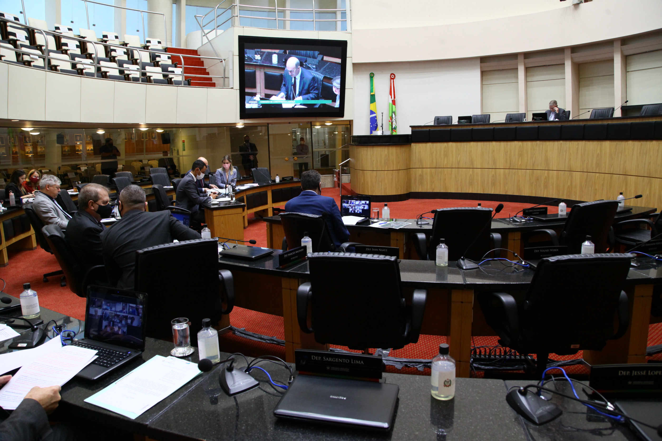Comissão de Constituição e Justiça