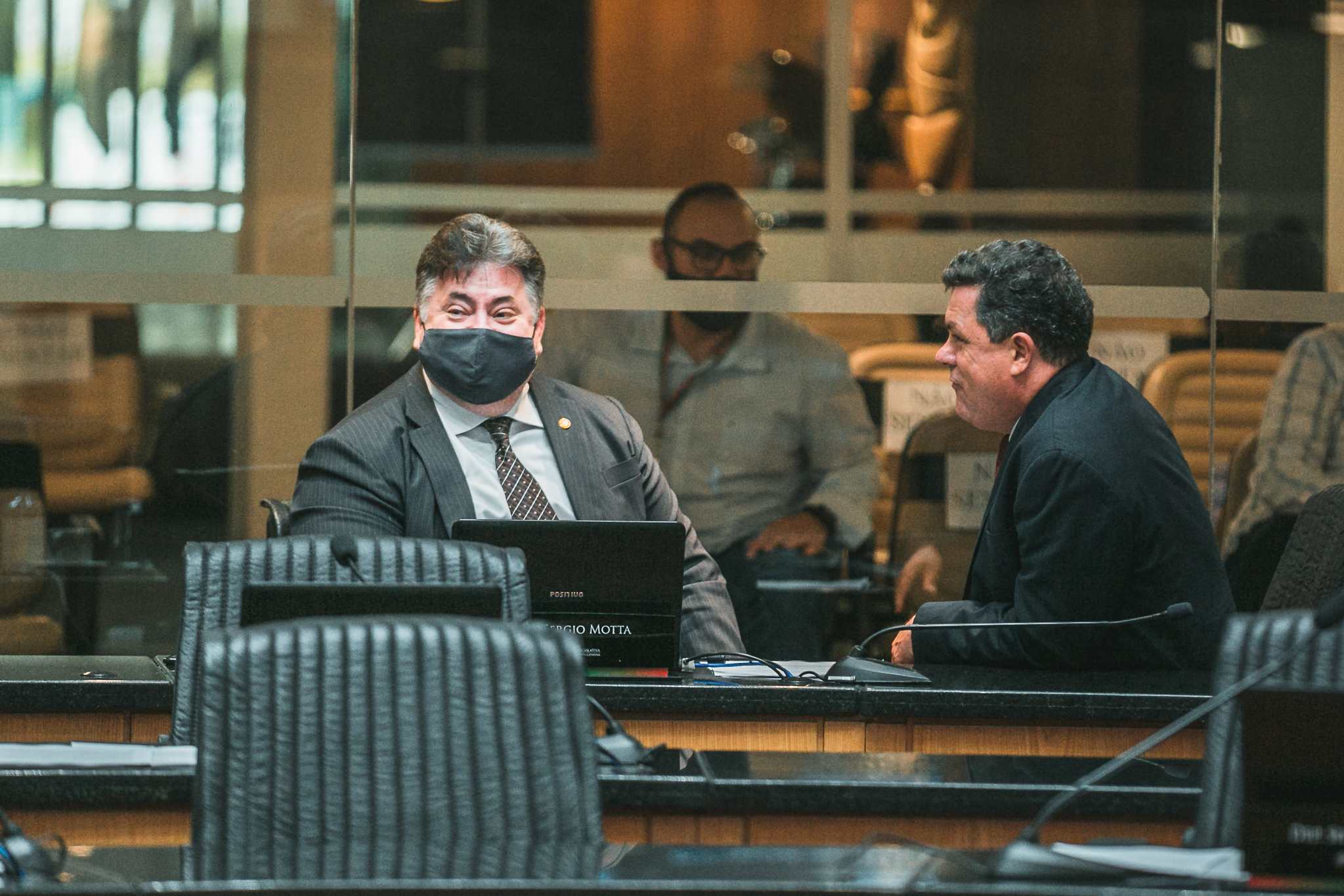 Deputado Sérgio Motta (PRB) - Deputado Ivan Natz (PL)