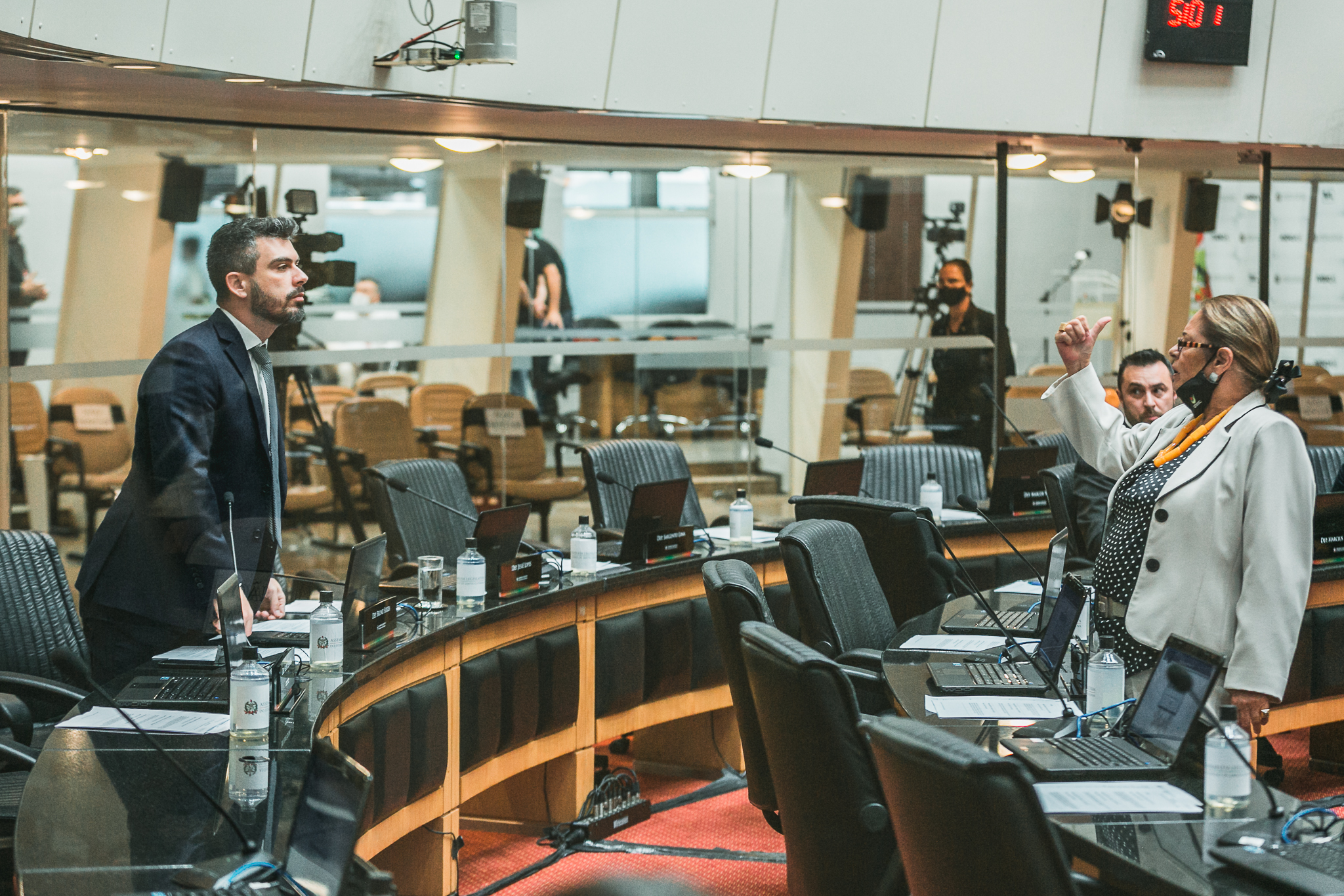 Deputado Bruno Souza (NOVO) - Deputada Ada Faraco de Luca (MDB)