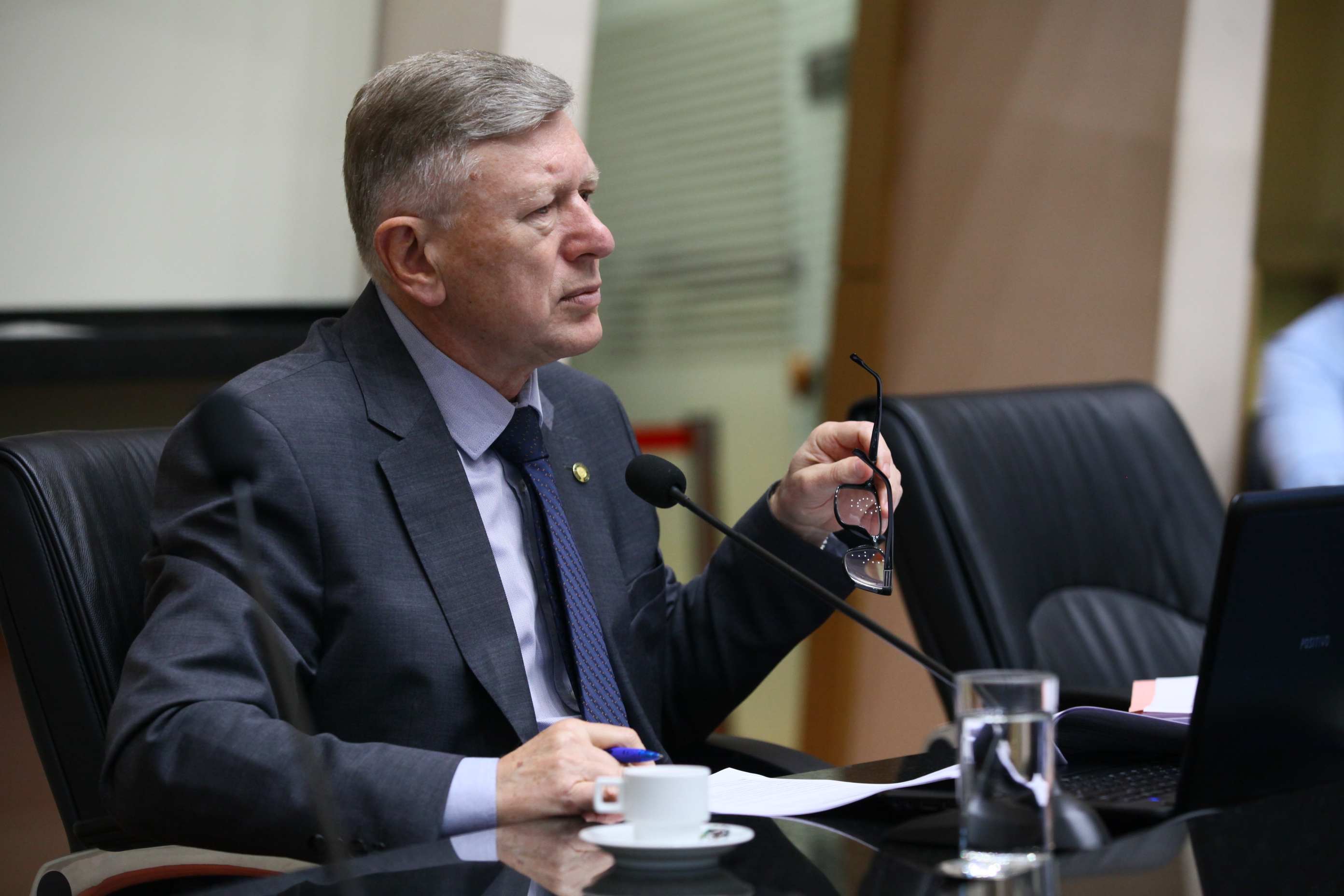 Comissão de Constituição e Justiça - Deputado Milton Hobus (PSD)