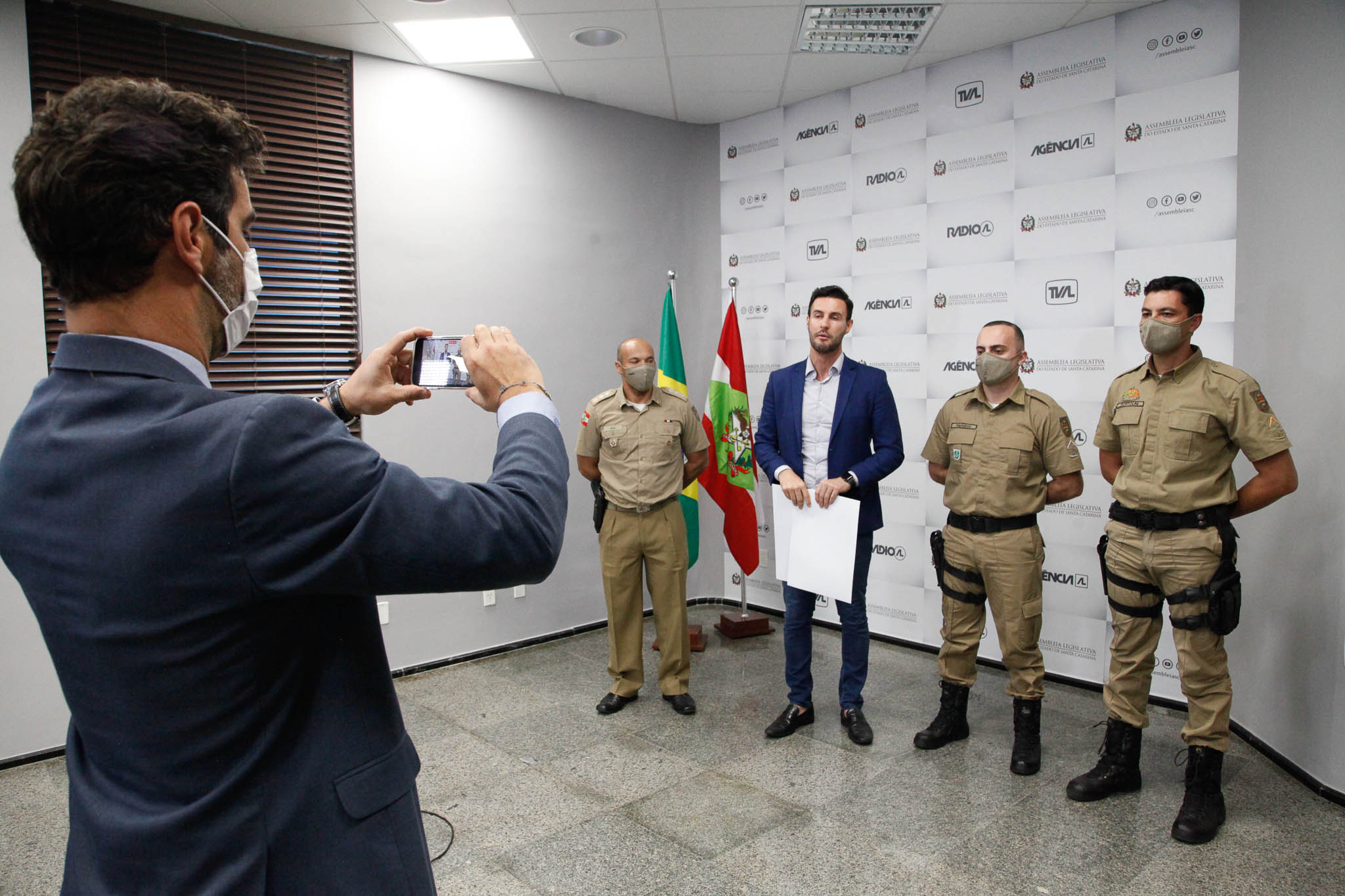 Moção de Aplausos – Soldados Pacheco e Bortolini