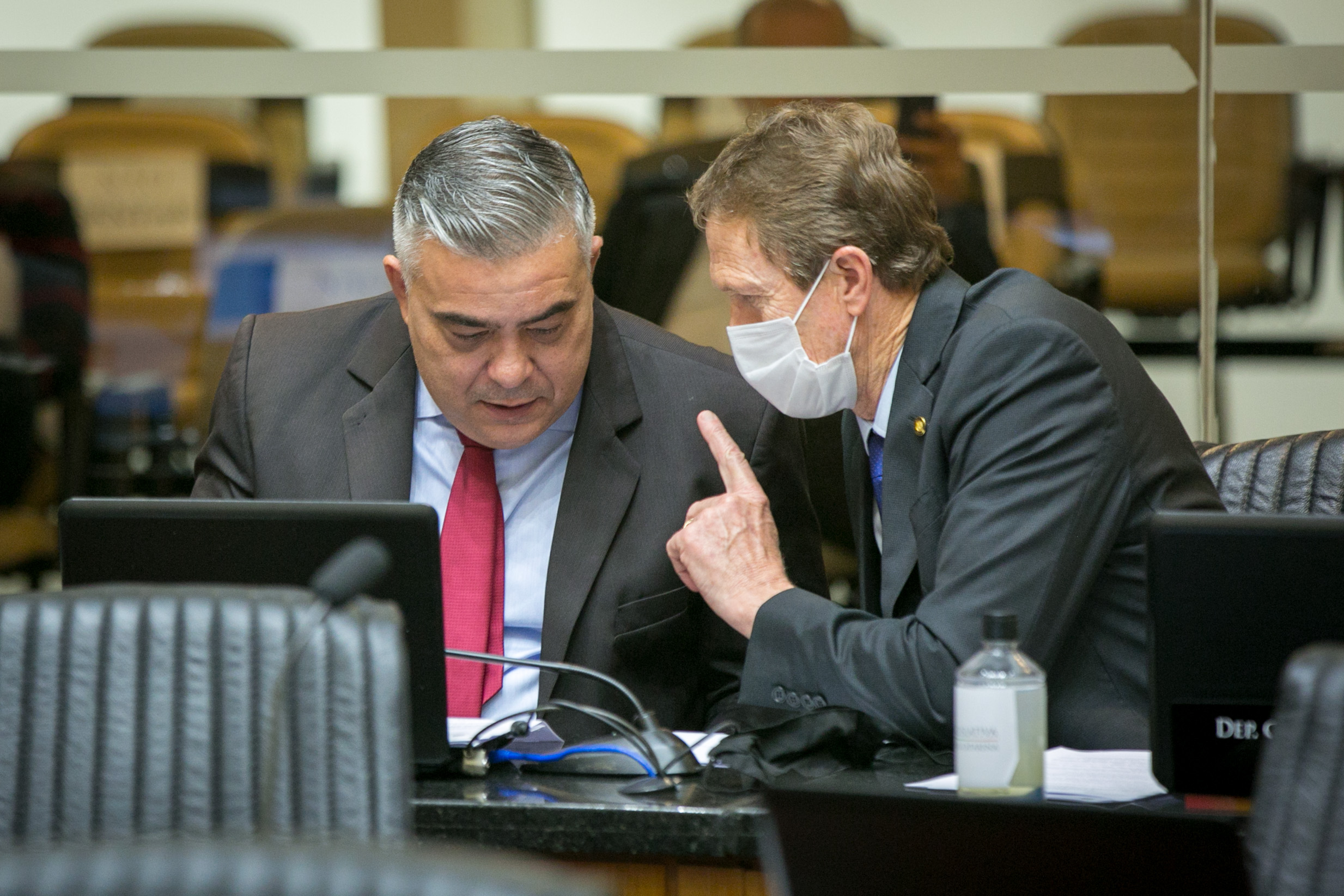 Deputado Sargento Lima (PL) e Deputado Volnei Weber (MDB)