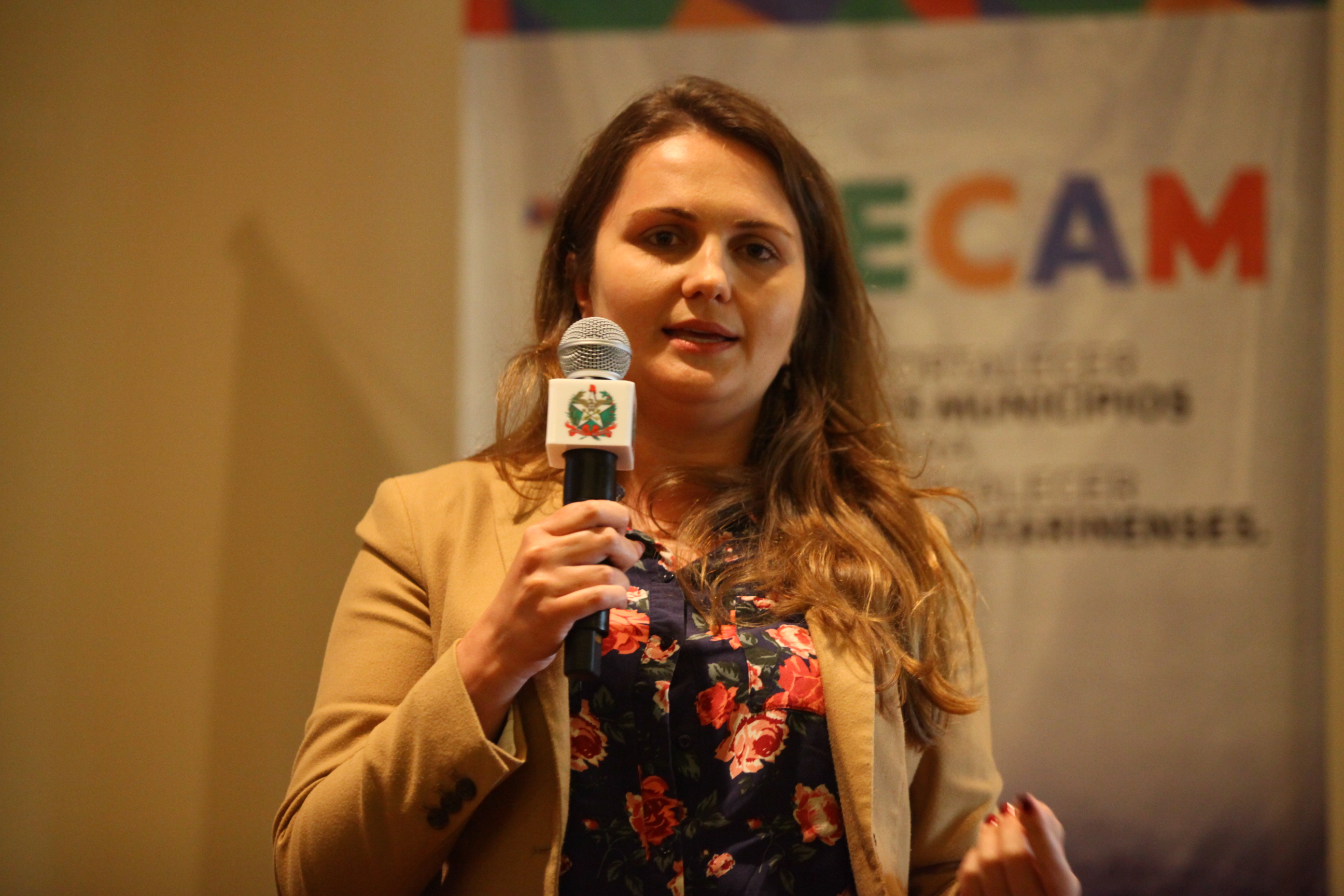 Fórum Estadual Municípios Lixo Zero. Morgana Decker (Gerente de Rsíduos Sólidos do Samae/Jaraguá do Sul)