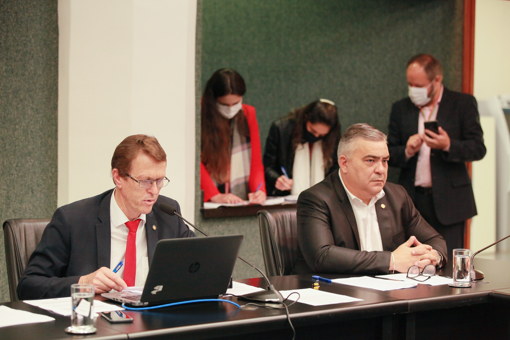 Deputado Volnei Weber (MDB) - Deputado Sargento Lima(PL)