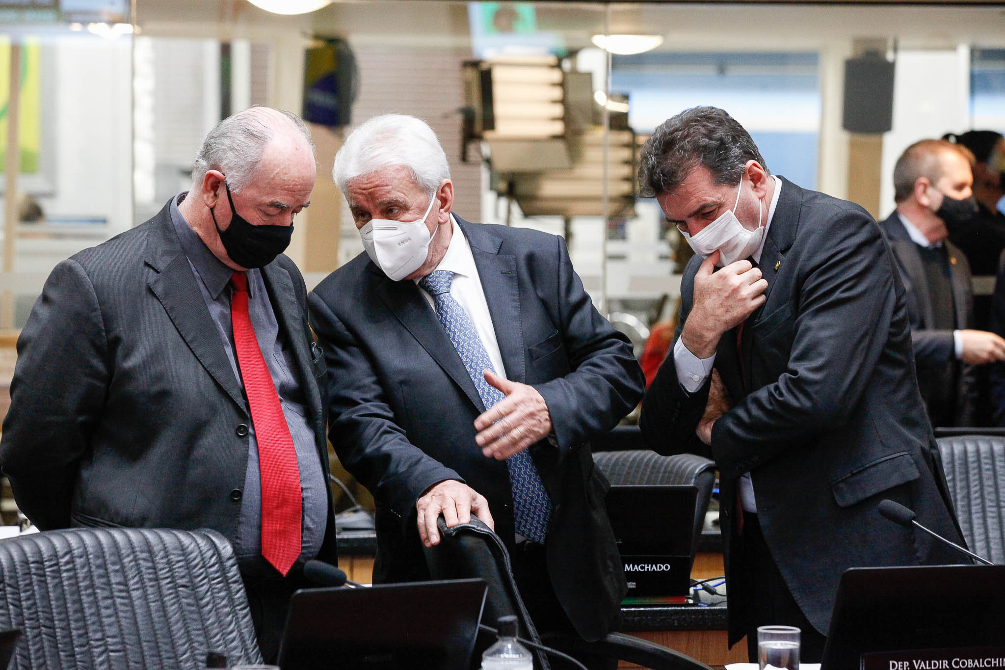 Deputado Romildo Titon (MDB), Deputado Moacir Sopelsa (MDB), Deputado Valdir Cobalchini (MDB)