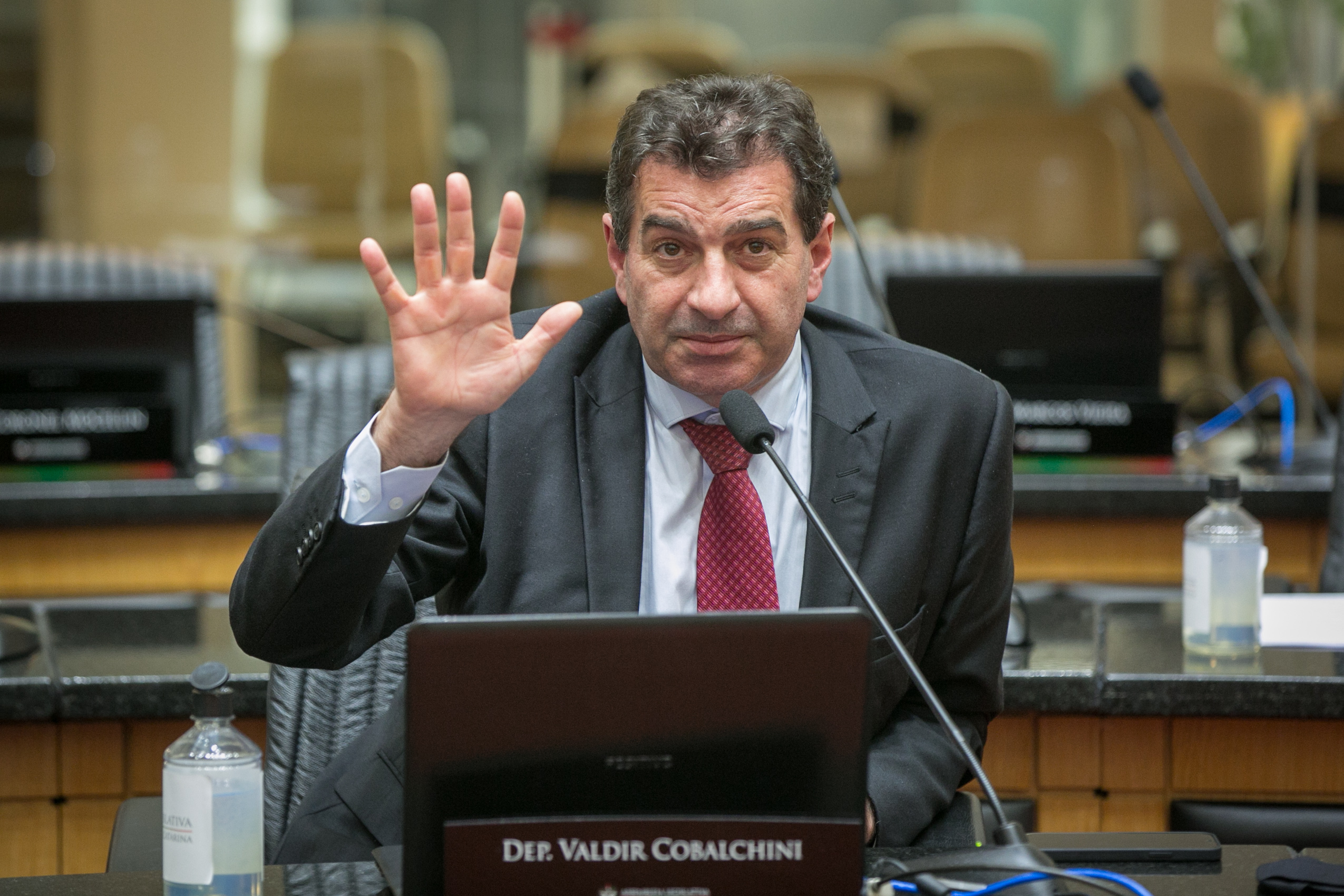 Deputado Valdir Cobalchini (MDB)