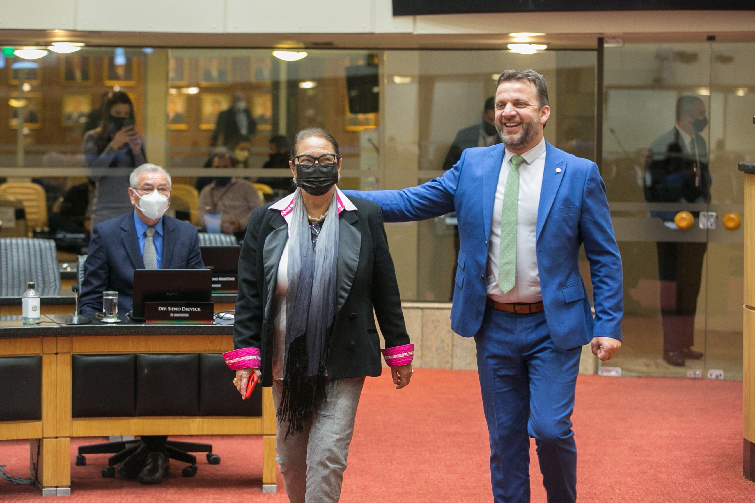 Deputada Ada De Luca (MDB) e Deputado Jerry Comper (MDB)