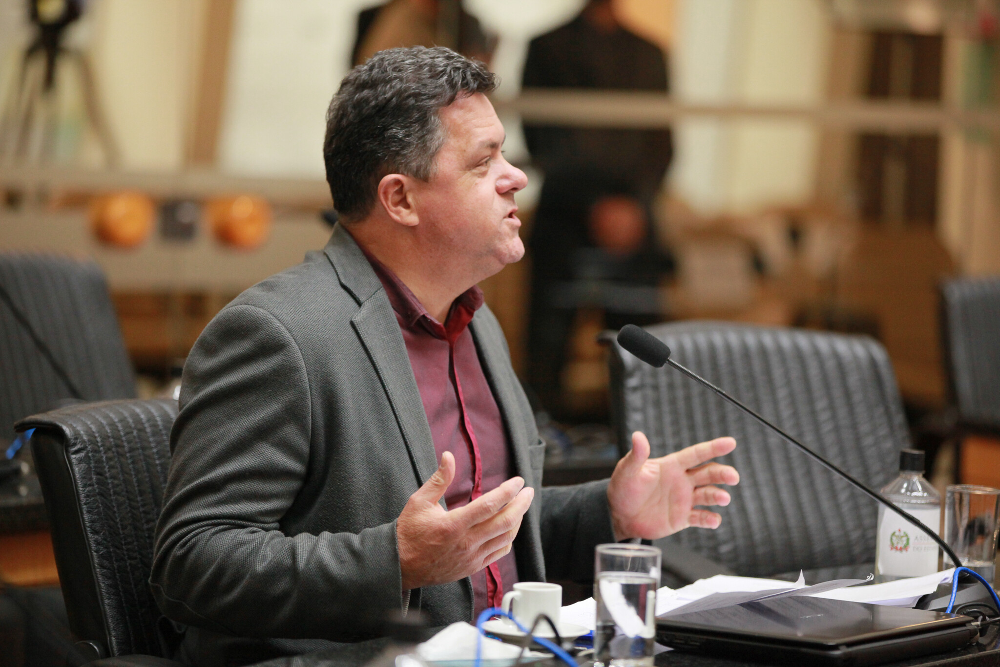 “A reforma da previdência não pode ser perversa com o servidor público”, diz Naatz