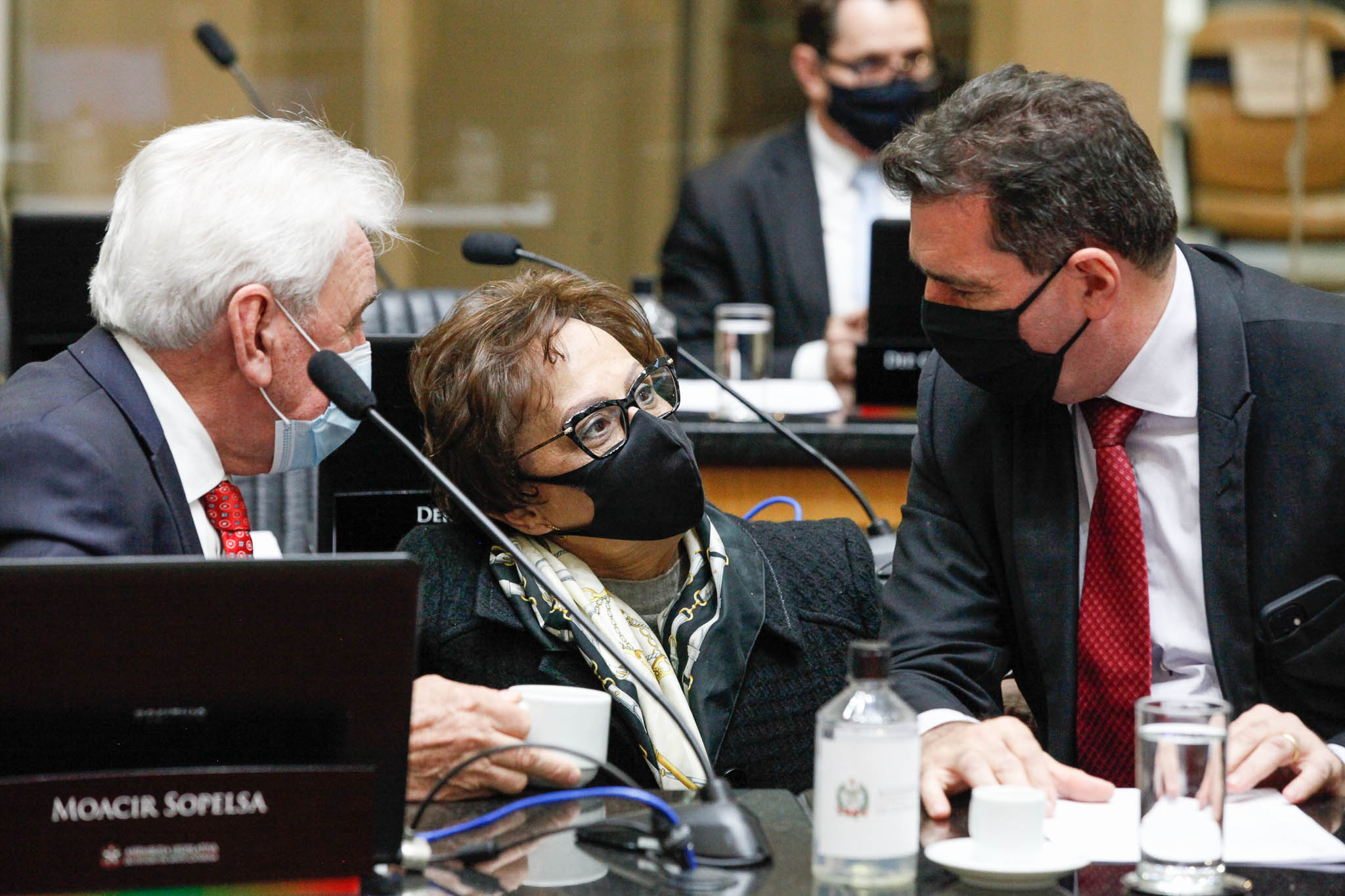 Deputado Moacir Sopelsa (MDB), Deputada Dirce Heiderscheidt (MDB), Deputado Valdir Cobalchini (MDB)