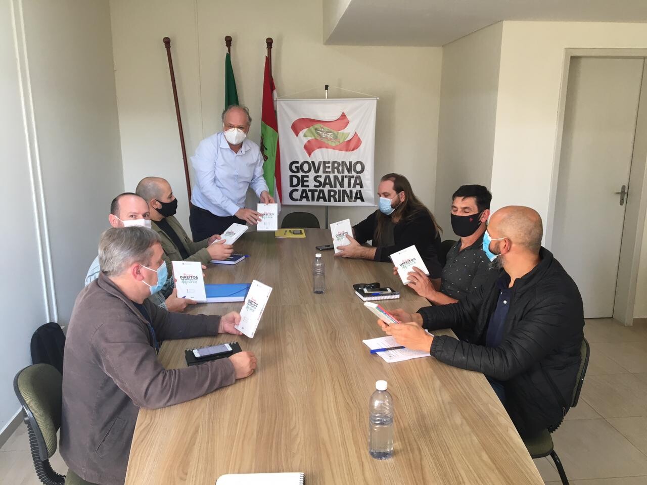 Relator de proposta para carreira do magistério ouve diretores de escolas