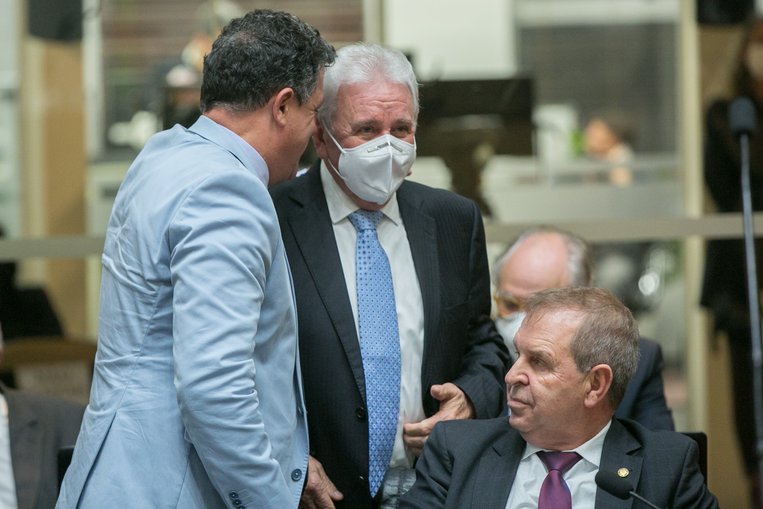 Deputado Ivan Naatz (PL), Deputado Moacir Sopelsa (MDB) e Deputado Maurício Eskudlark (PL)