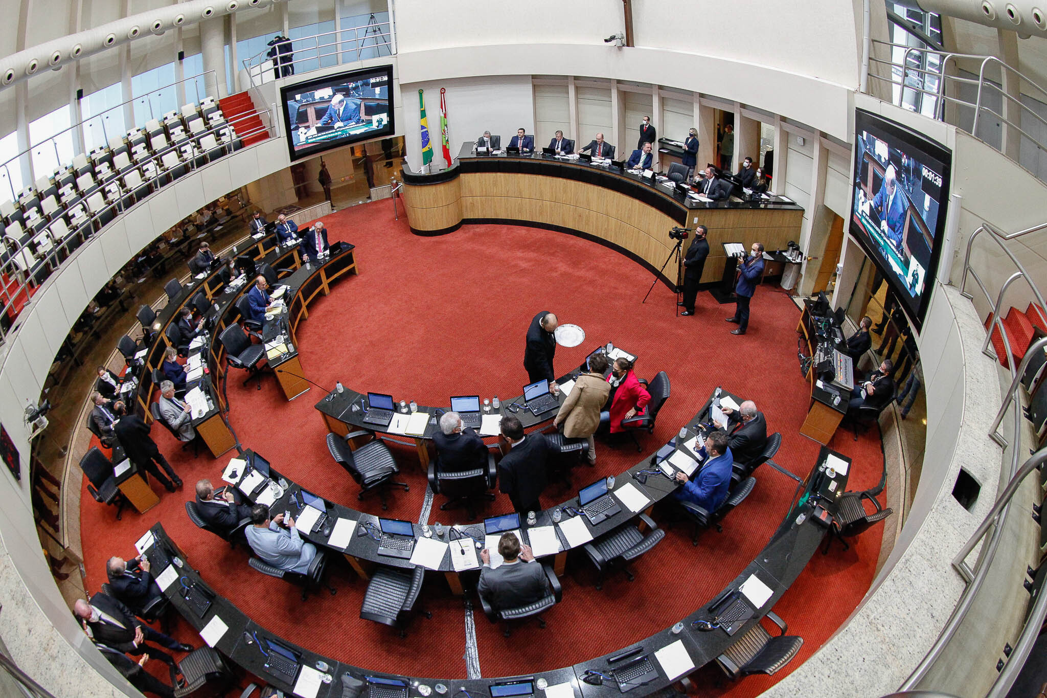 Saiba quais são os principais pontos da reforma aprovada nesta quarta (4)