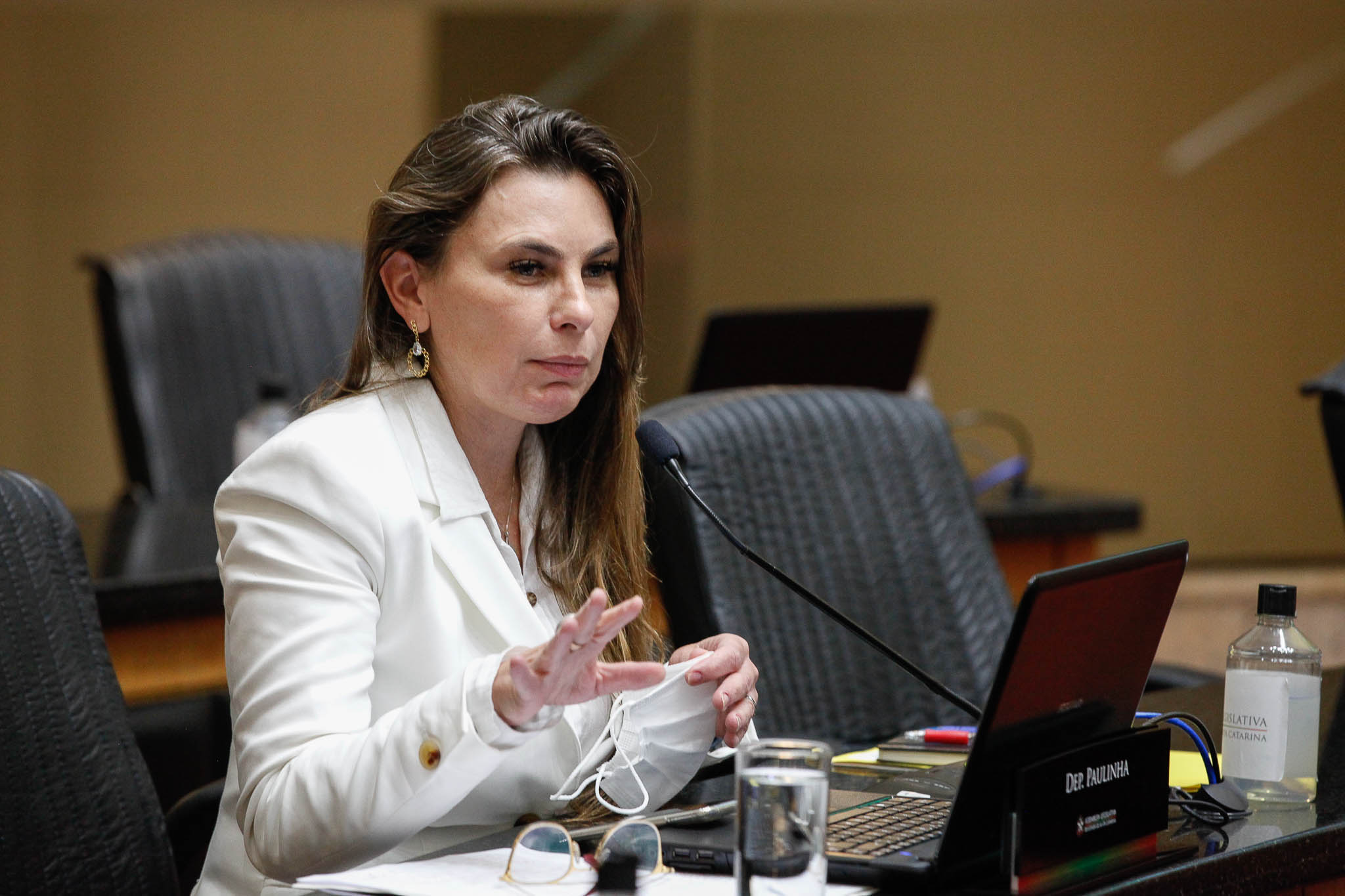 Deputada Ana Paula da Silva (Sem Partido)