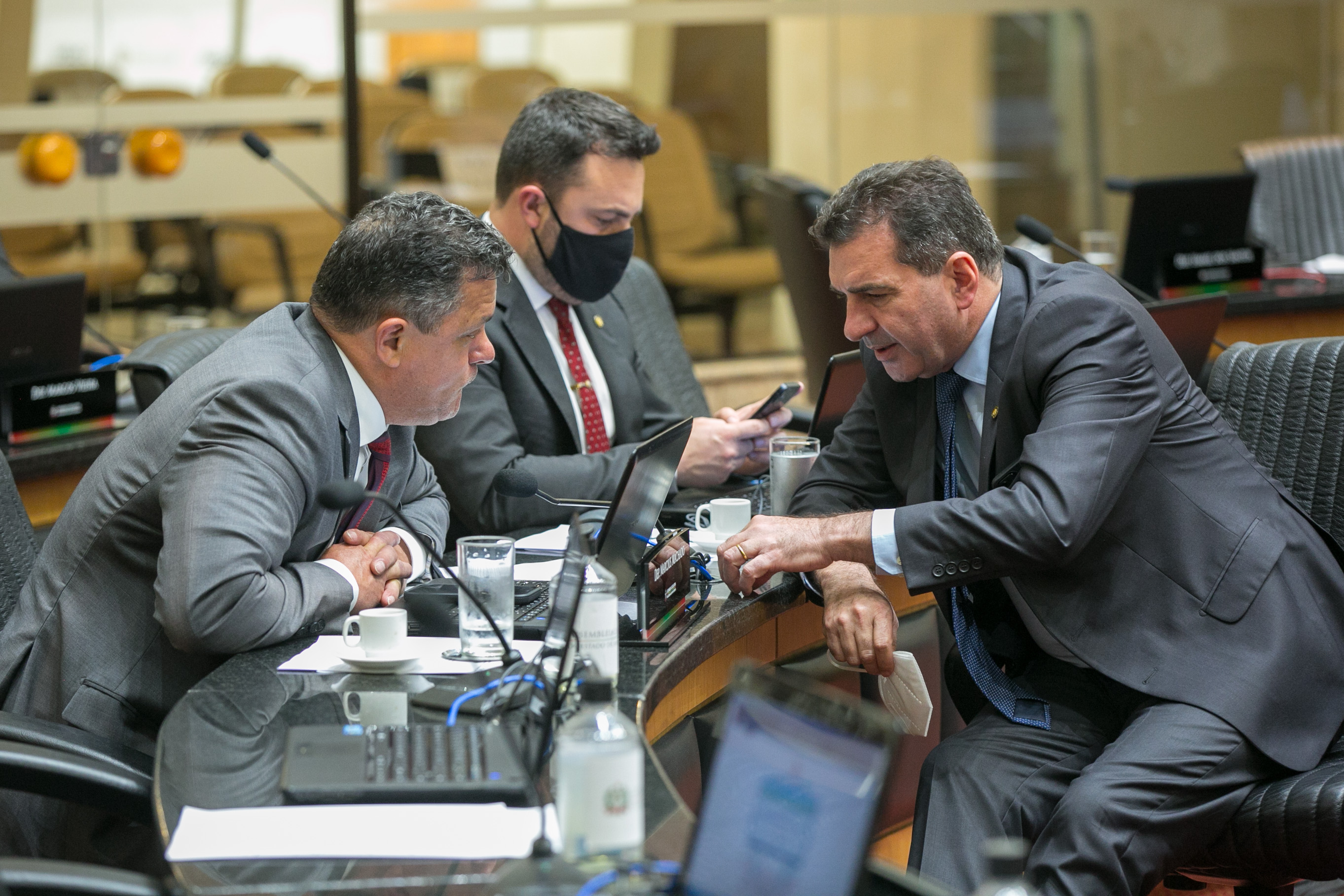 Deputado Ivan Naatz (PL), Deputado Marcius Machado (PL) e Deputado Valdir Cobalchini (MDB)