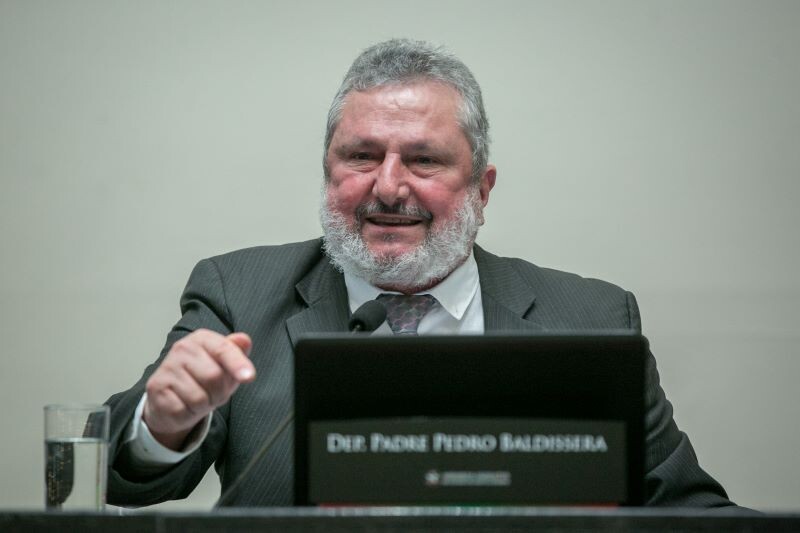 Padre Pedro: Reforma da Previdência aprovada não promove justiça