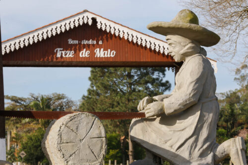 Turismo religioso em Treze de Maio