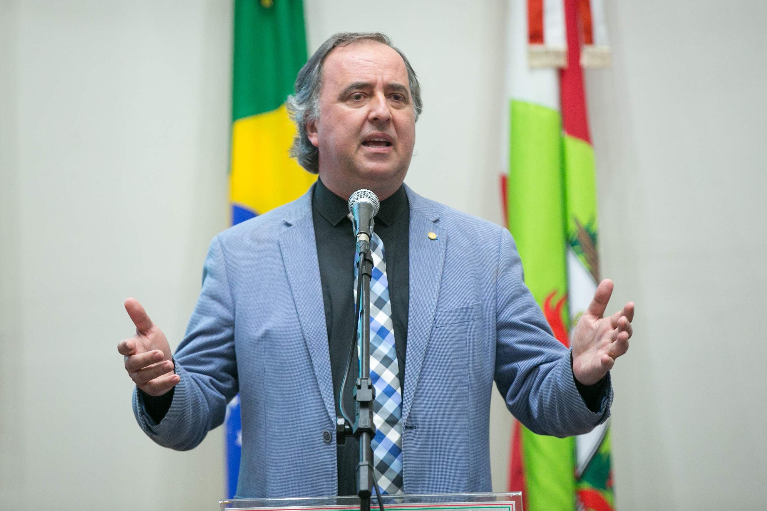 Deputado Kennedy Nunes (PTB)