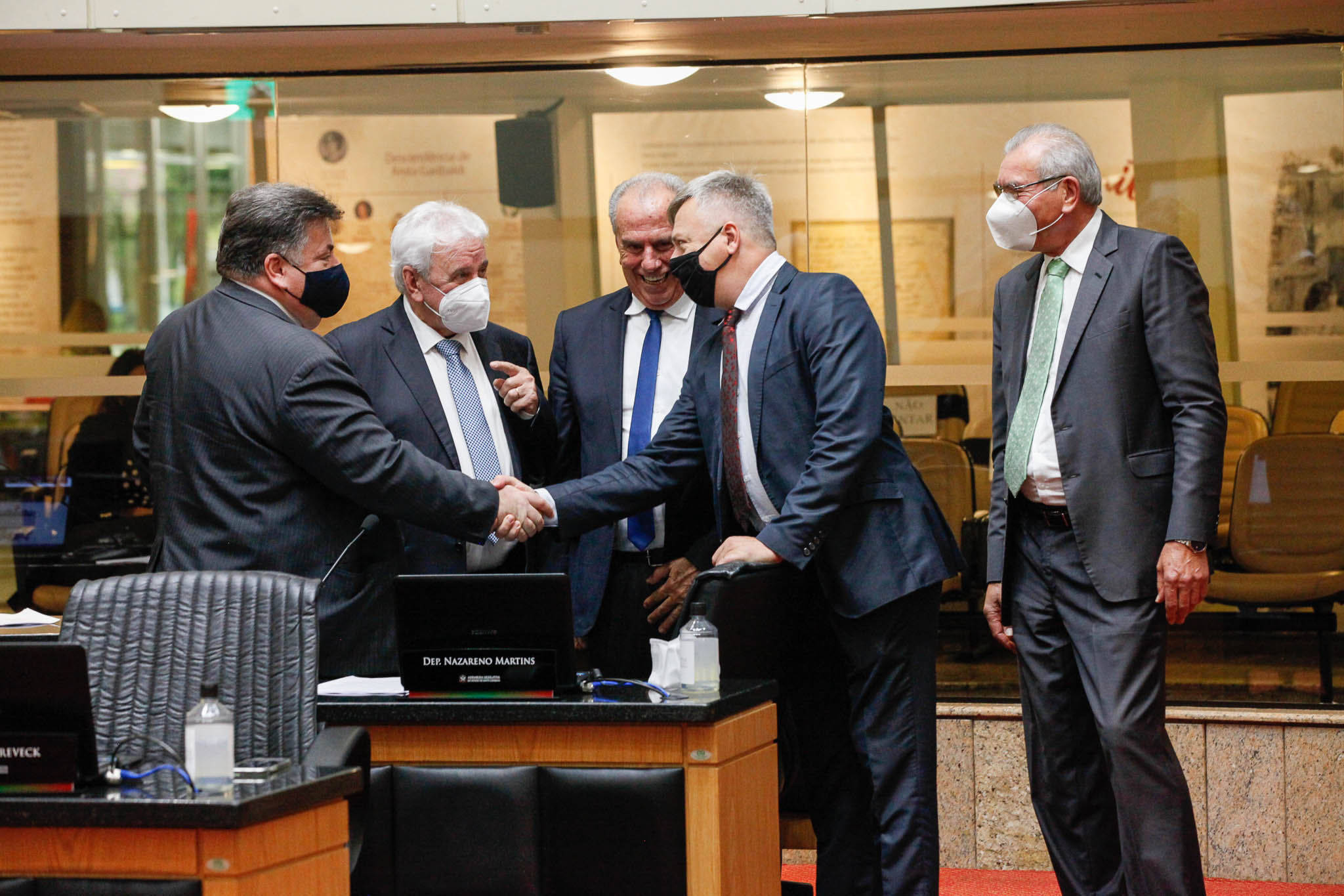 Deputado Sérgio Motta (PRB), Deputado Moacir Sopelsa (MDB), Deputado Nazareno Martins (PSB), Deputado Fabiano da Luz (PT), Deputado Silvio Dreveck (PP)